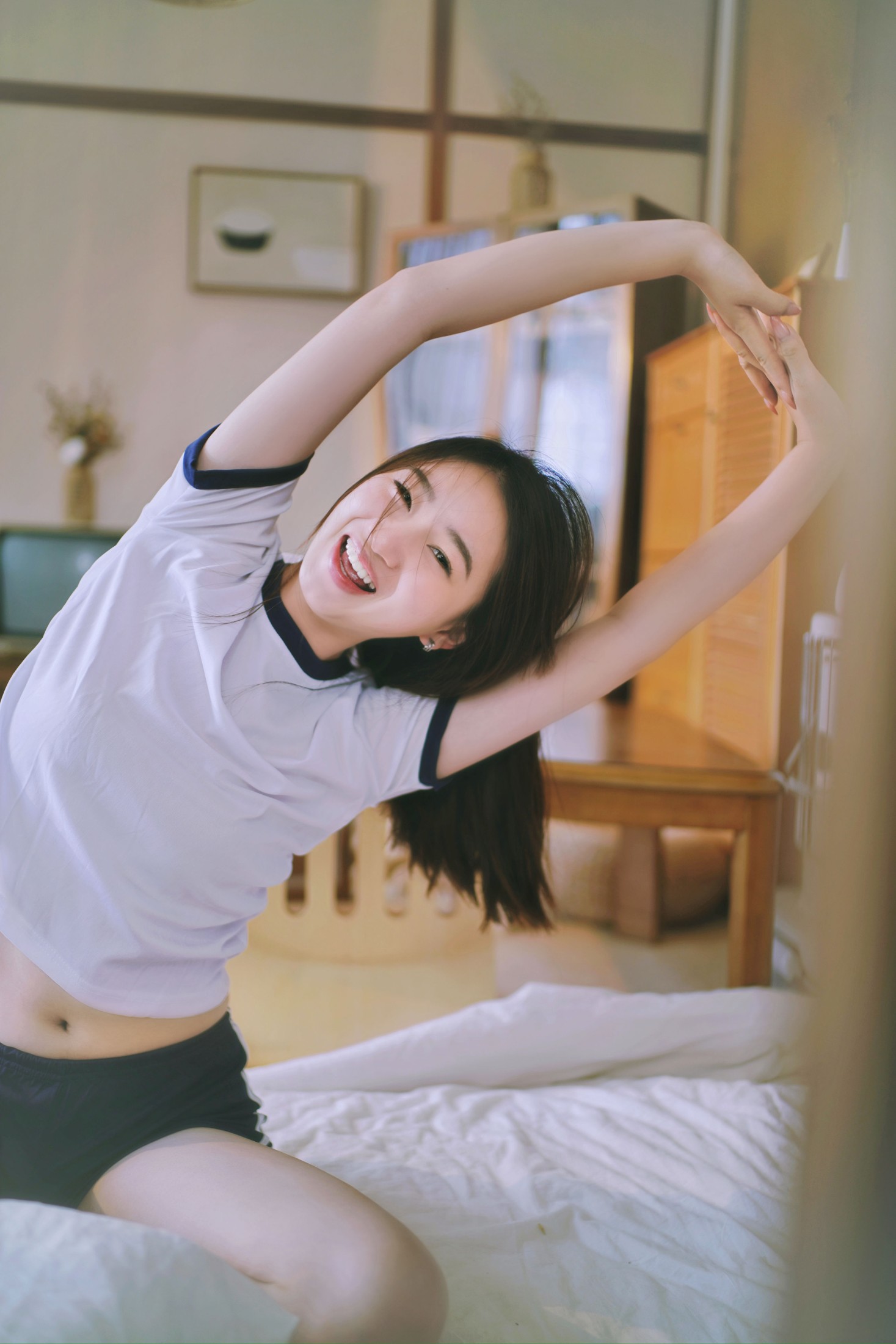佳怡 – 《阳光洒满房间的日子》[30P]