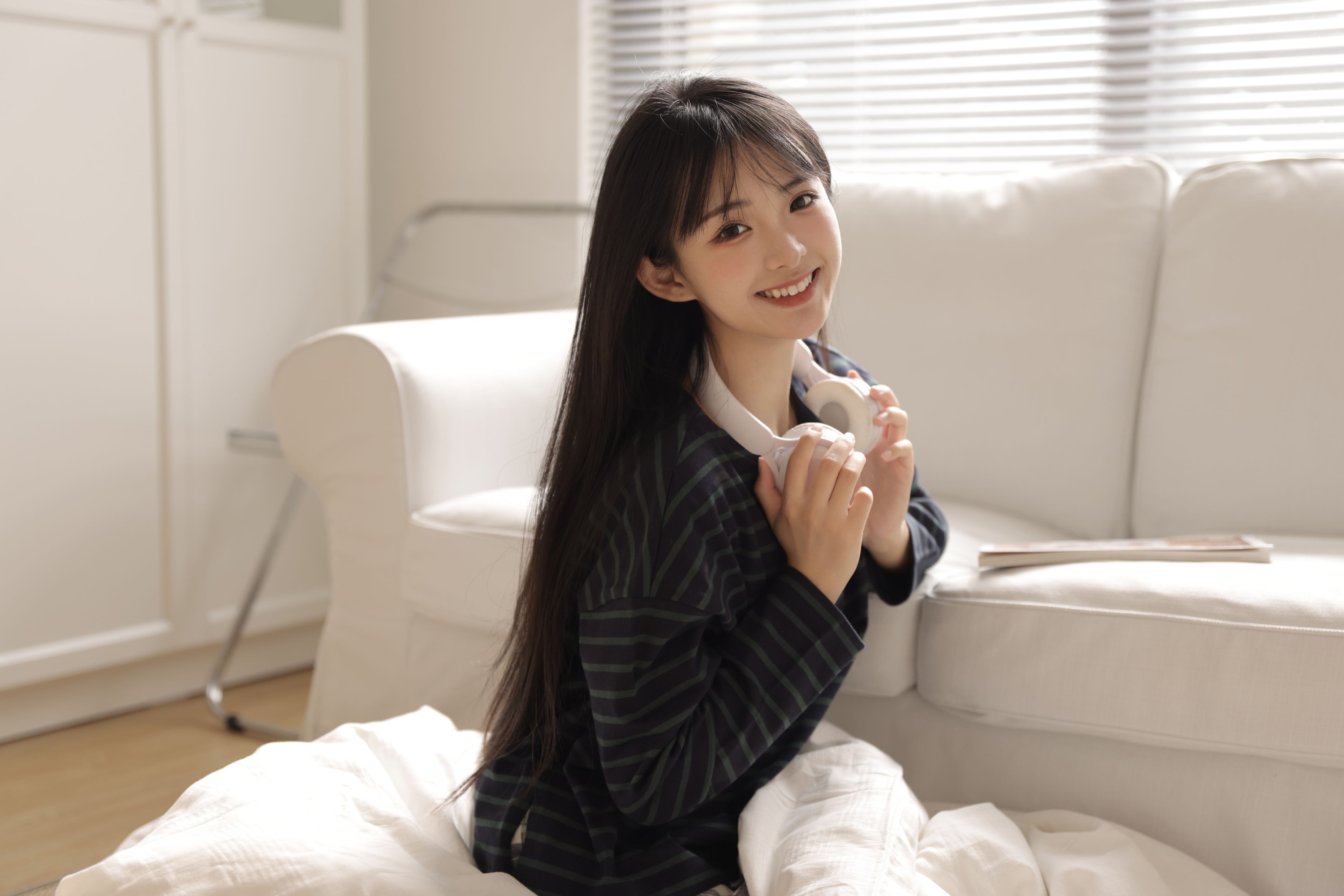 莉莉崽w – 《白色》[31P]