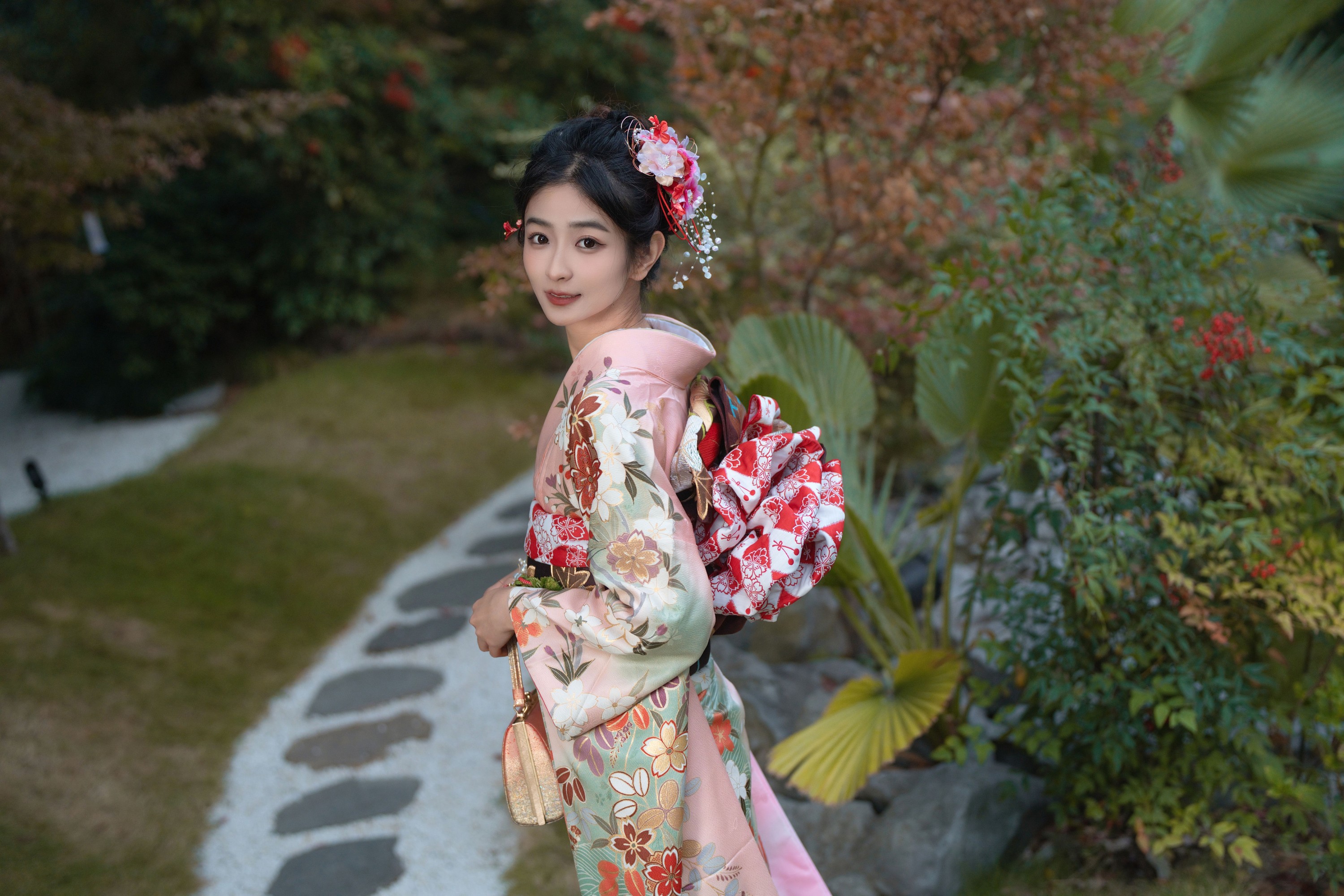 小泽 – 《和服之女》[35P]