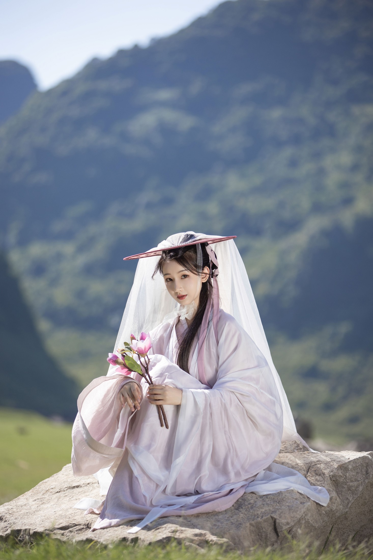 五月的兔子 – 《牧羊歌》[28P]