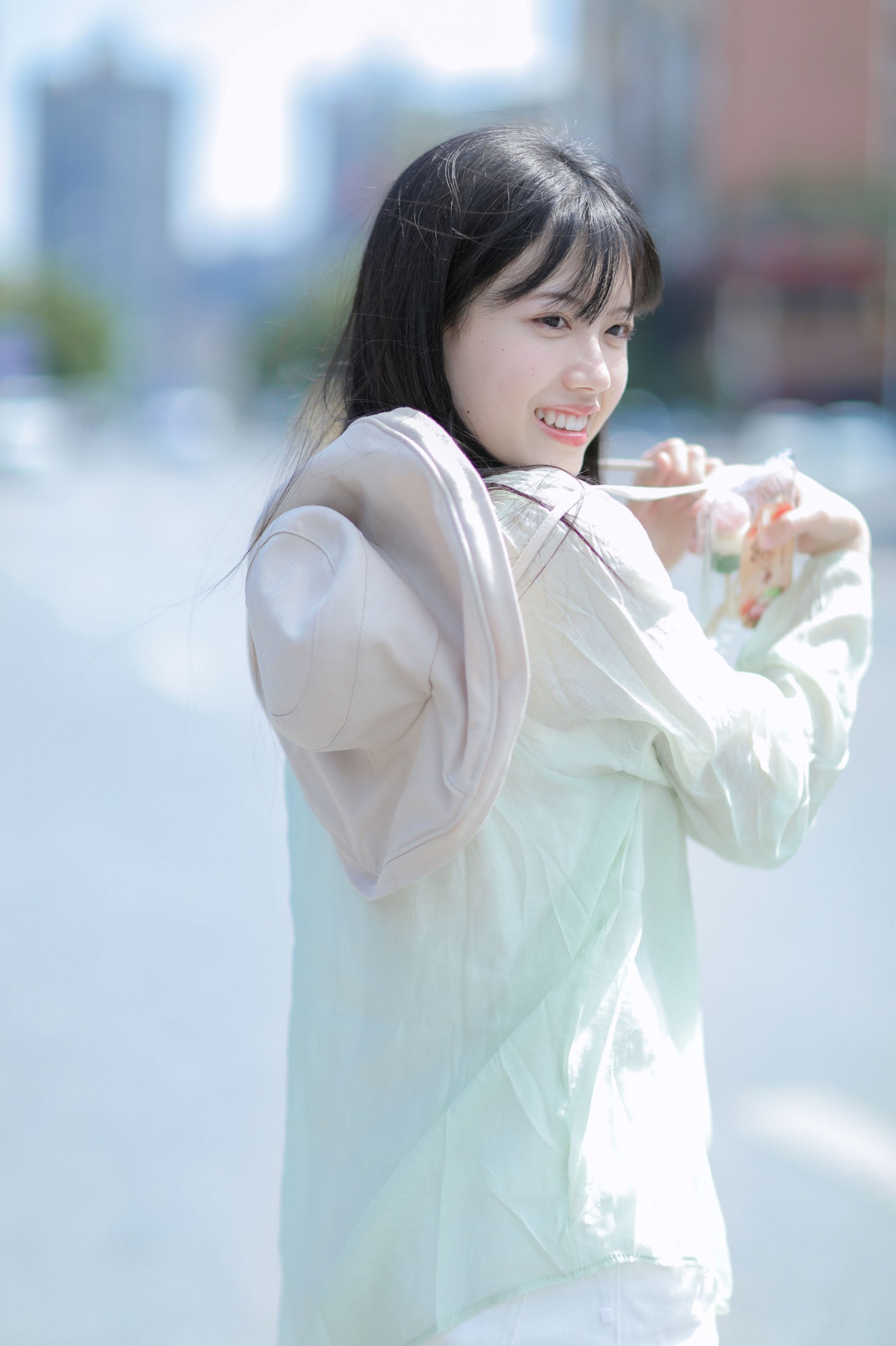 秋陽邑禾 – 《永远喜欢清透氧气的夏天》[22P]