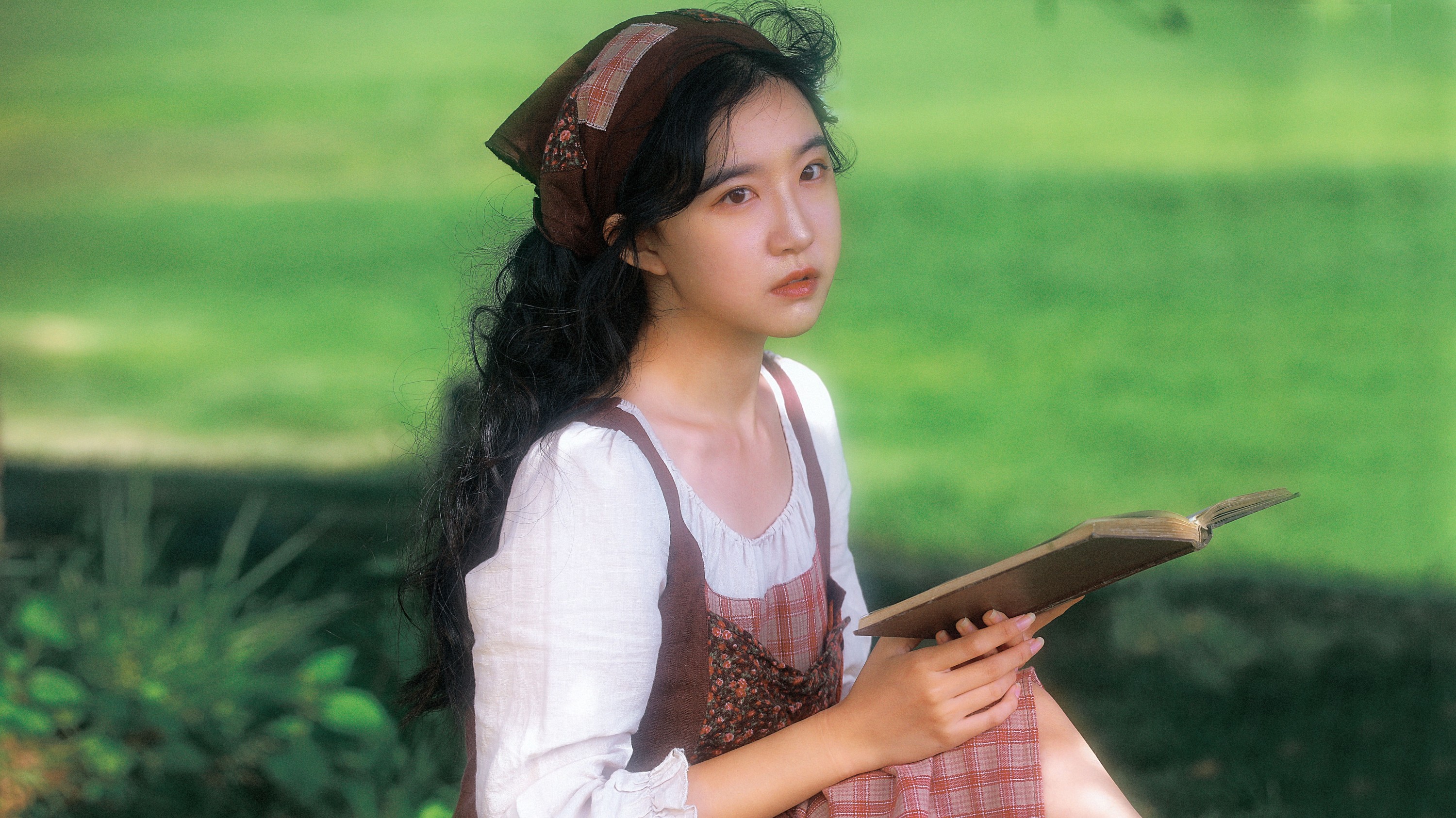 知岫 – 《费尔瑞山的少女》[31P]