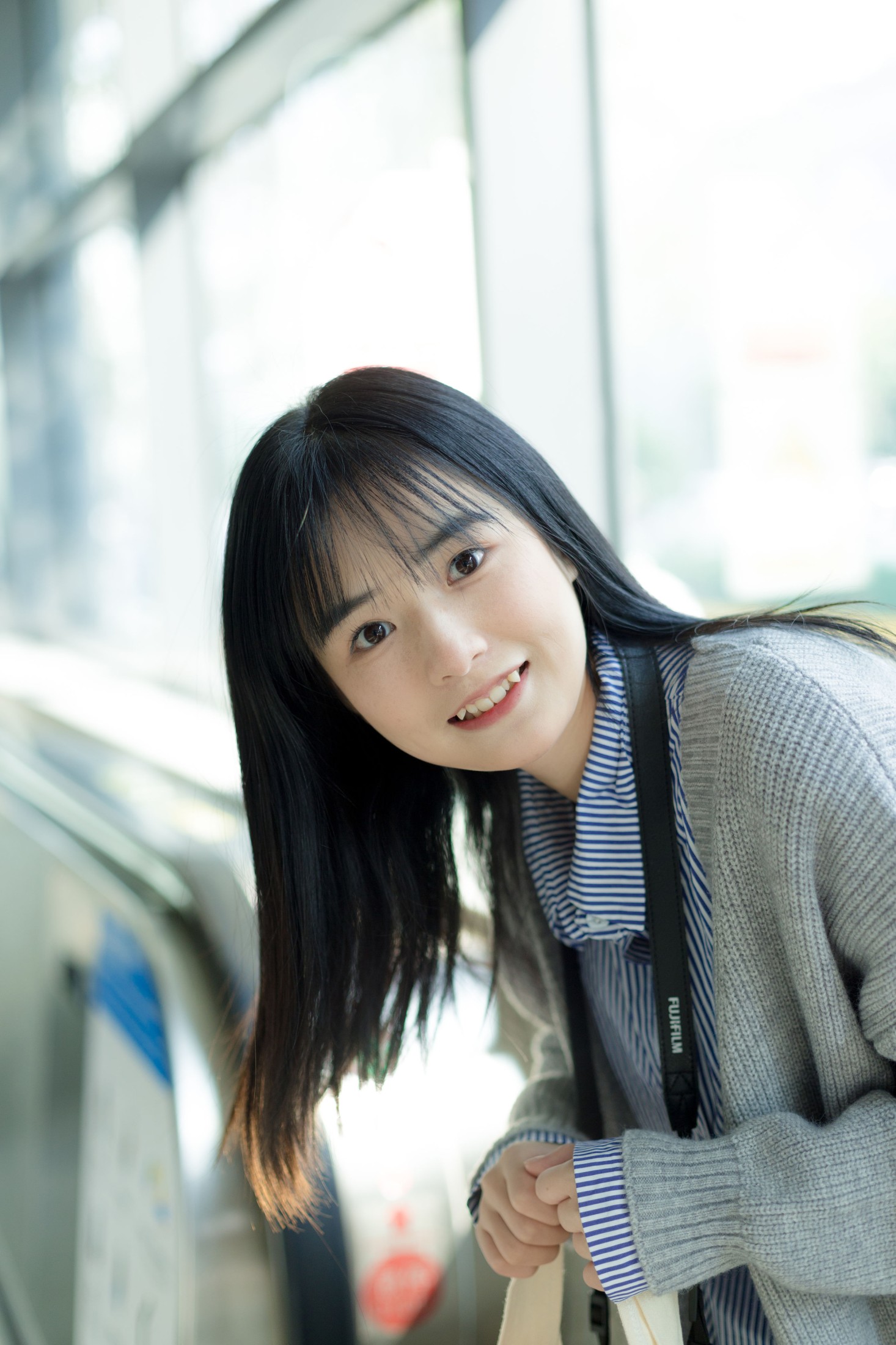 小怡妹妹cute – 《面包和鲜花》[28P]