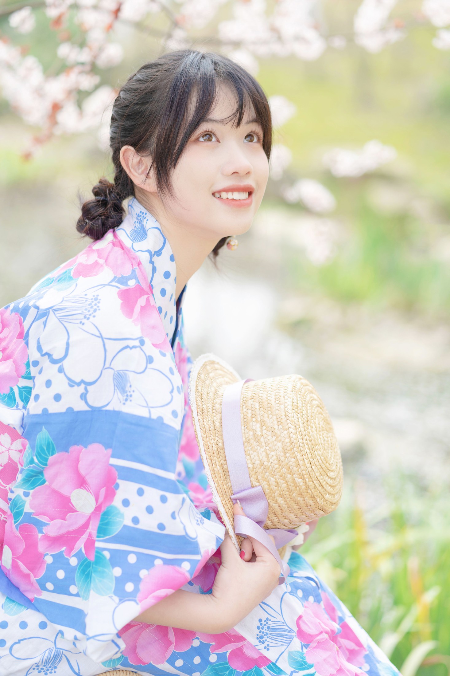 泉泉 – 《春日花和服》[32P]