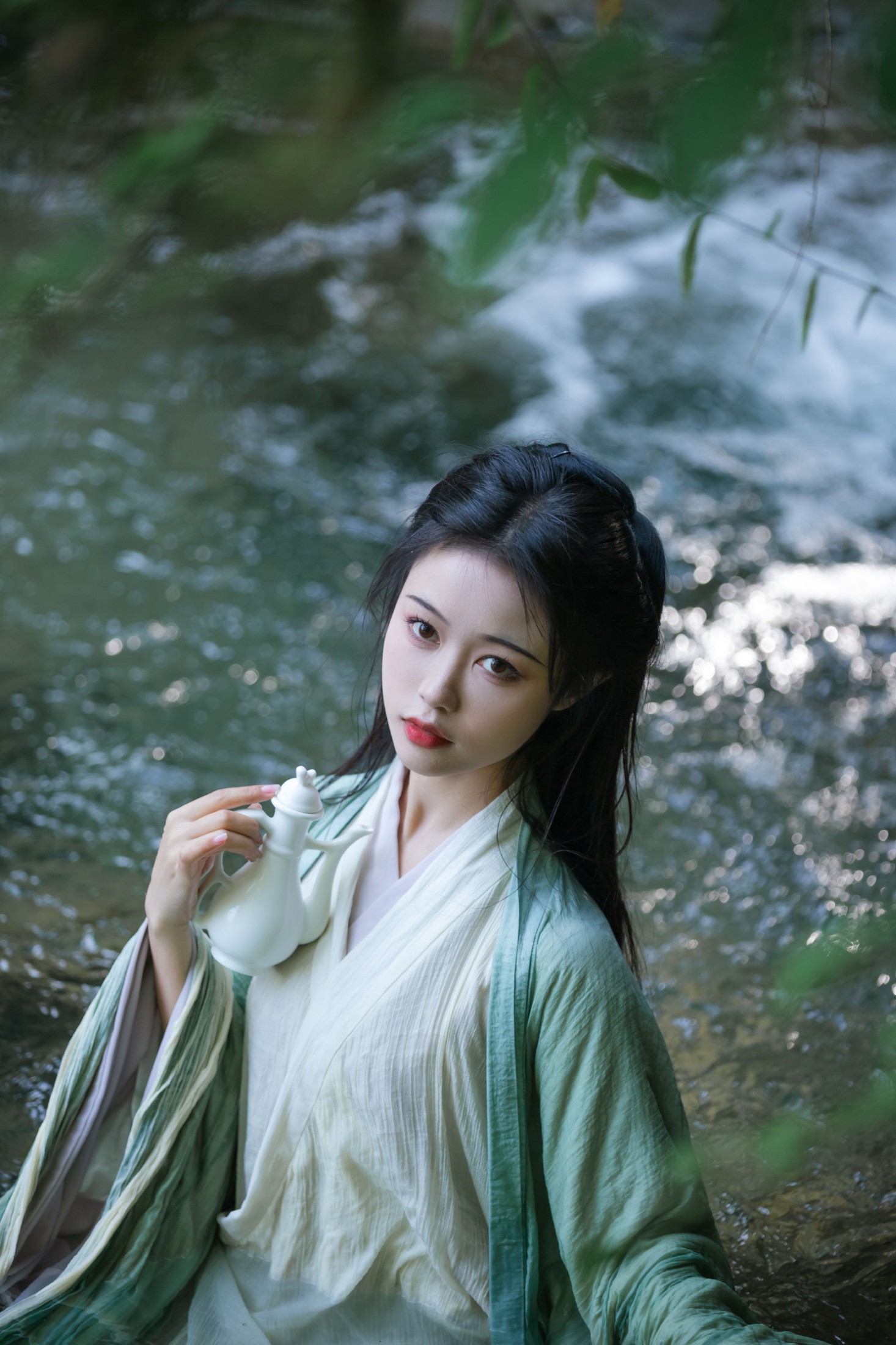 梨一依 – 《青山》[25P]