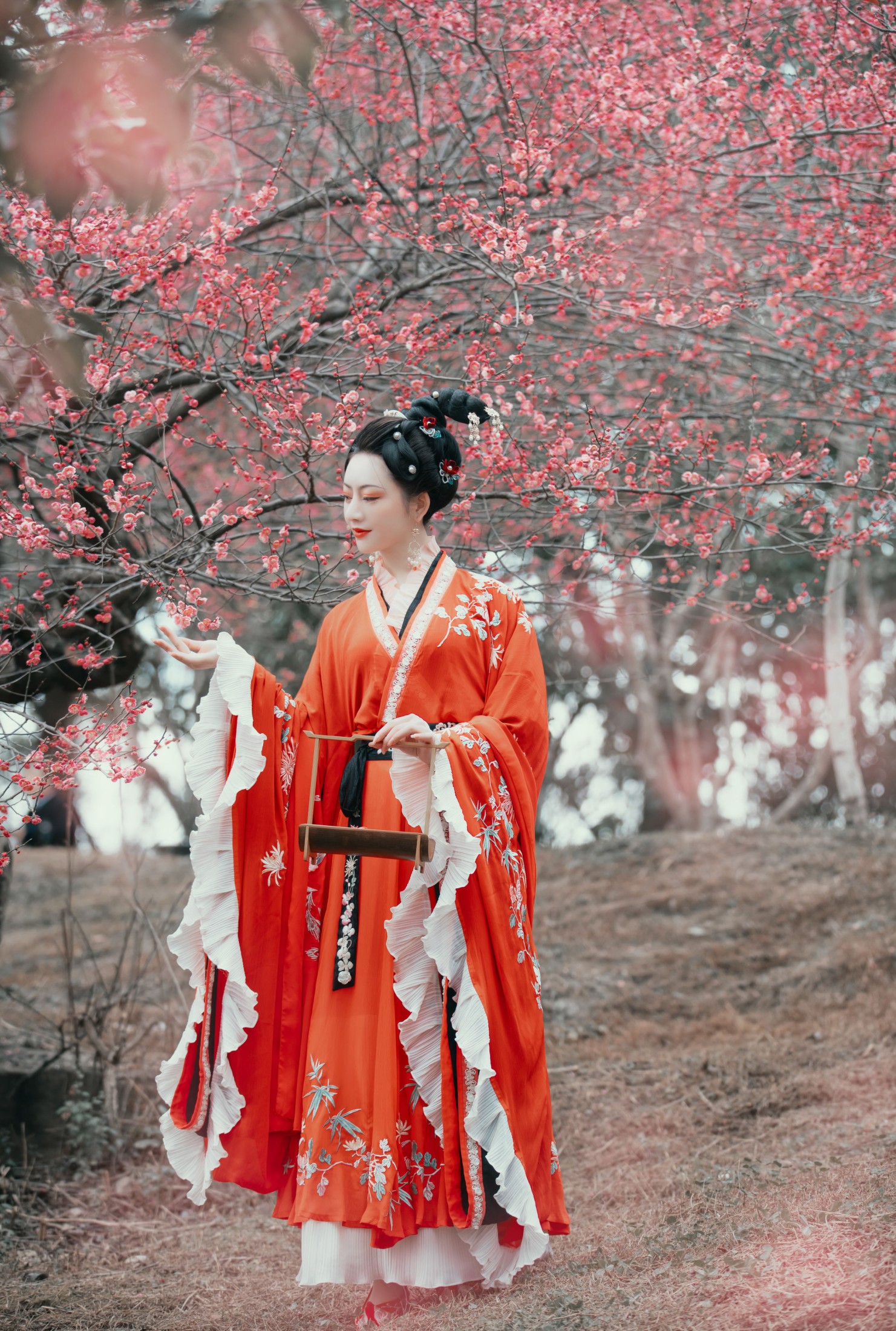 颜如玉 – 《惹春风》[44P]