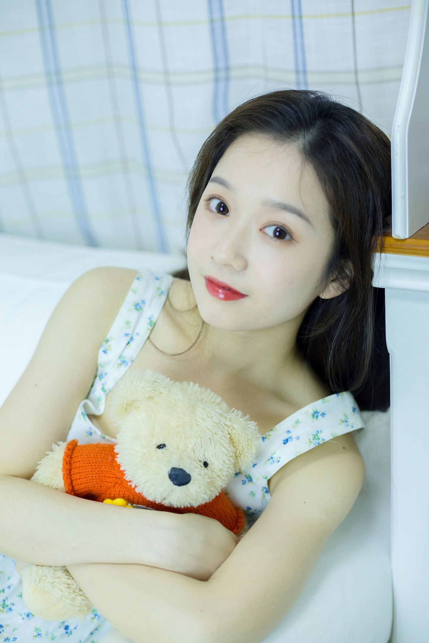 戈曼妮Nini – 《触电》[36P]