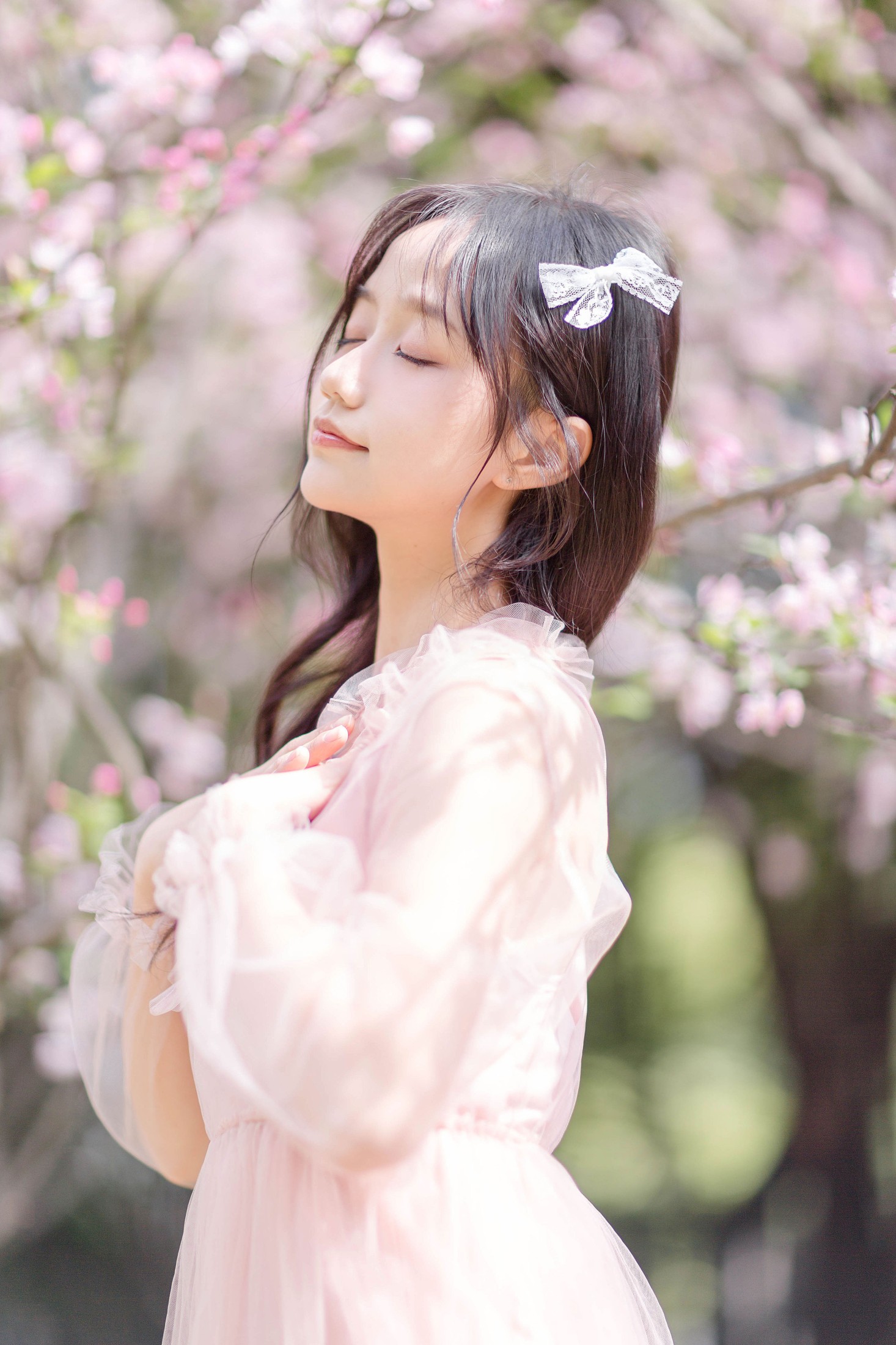 静怡 – 《春日海棠》[22P]