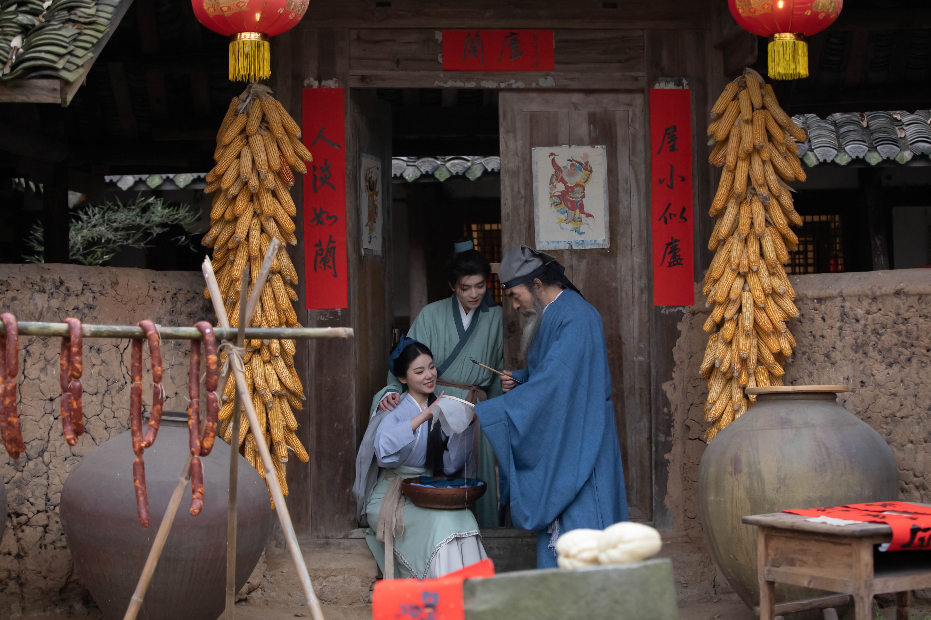 一方伊人yi 杰桑桑桑_ 汉服爷爷云中鹤 – 《做腊肉》[26P]
