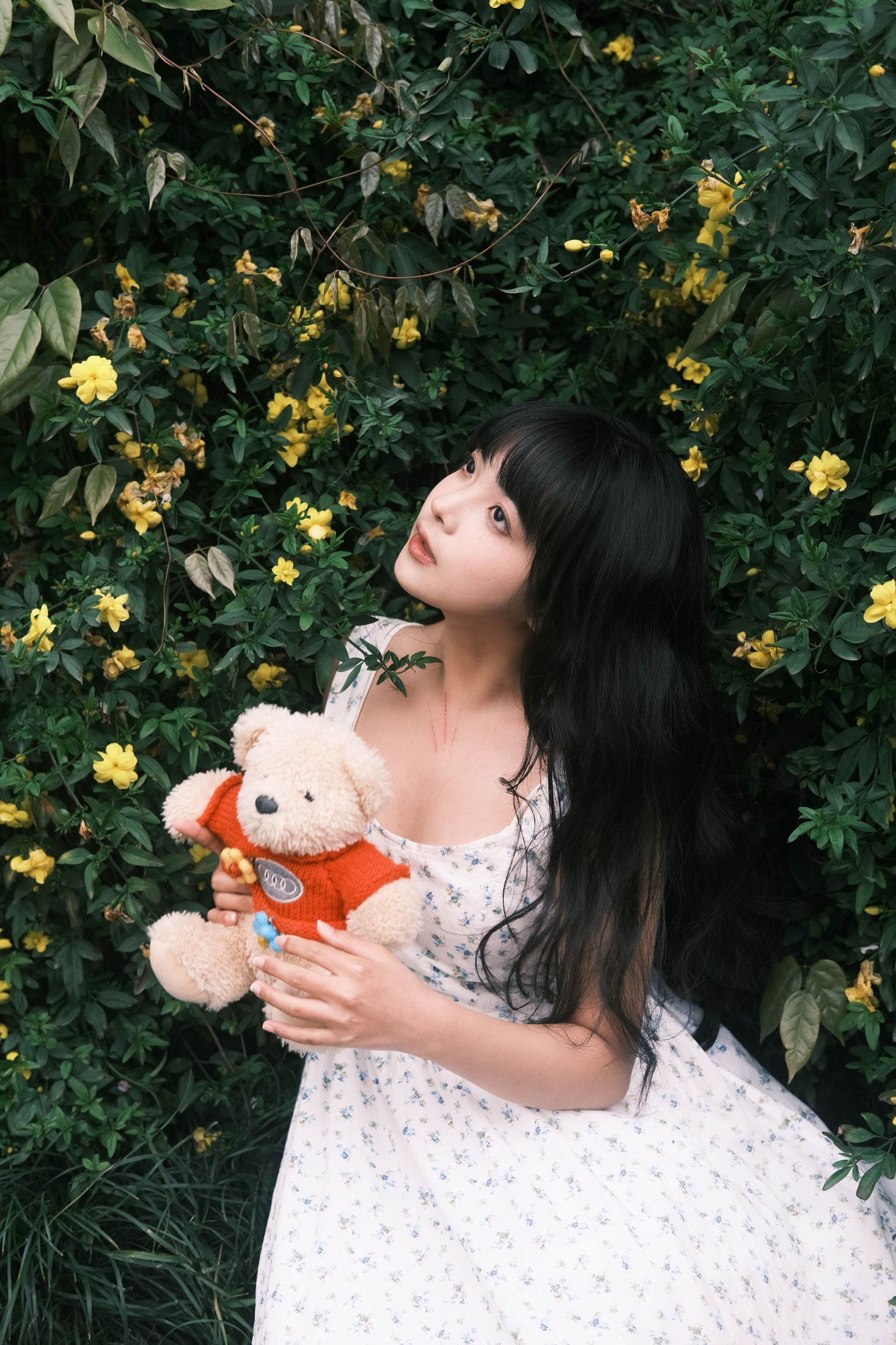 止渊 – 《爱是昂贵的》[33P]