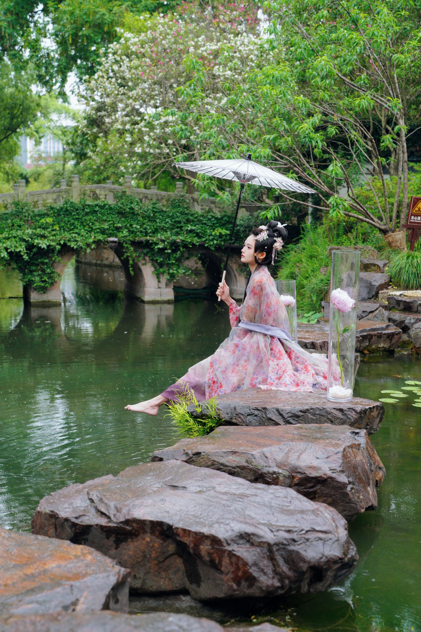 兔子Zzz不吃胡萝卜 – 《天青色等烟雨》[28P]