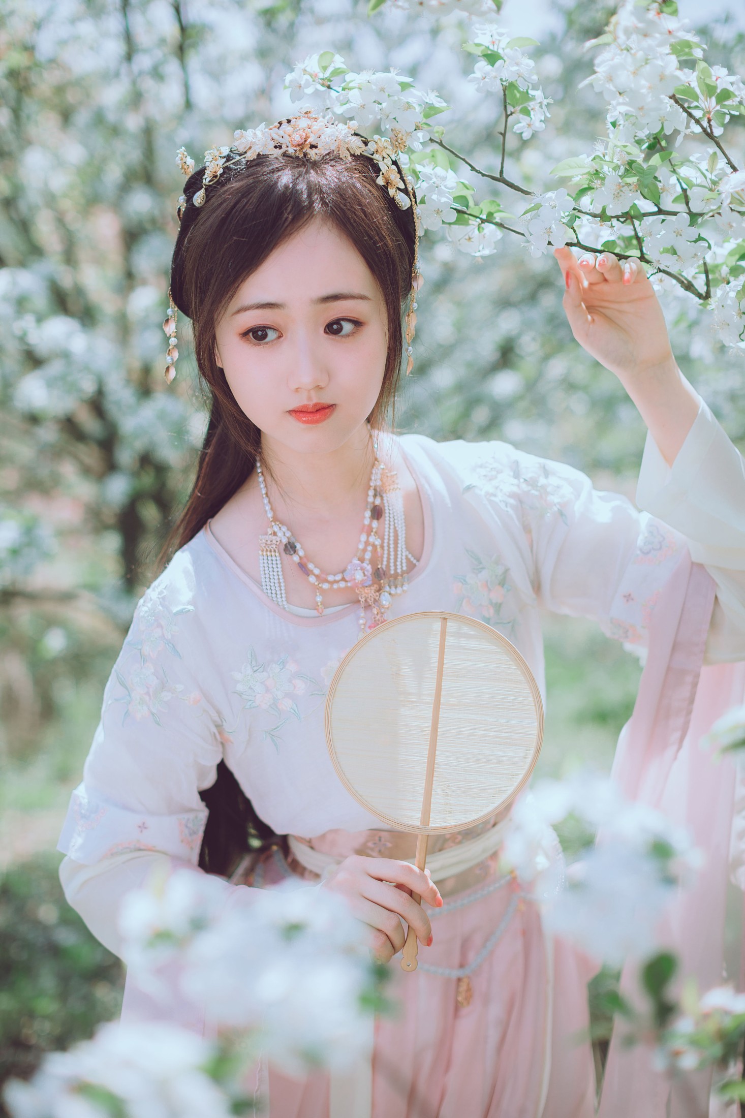 灵潇 – 《梨花香》[25P]