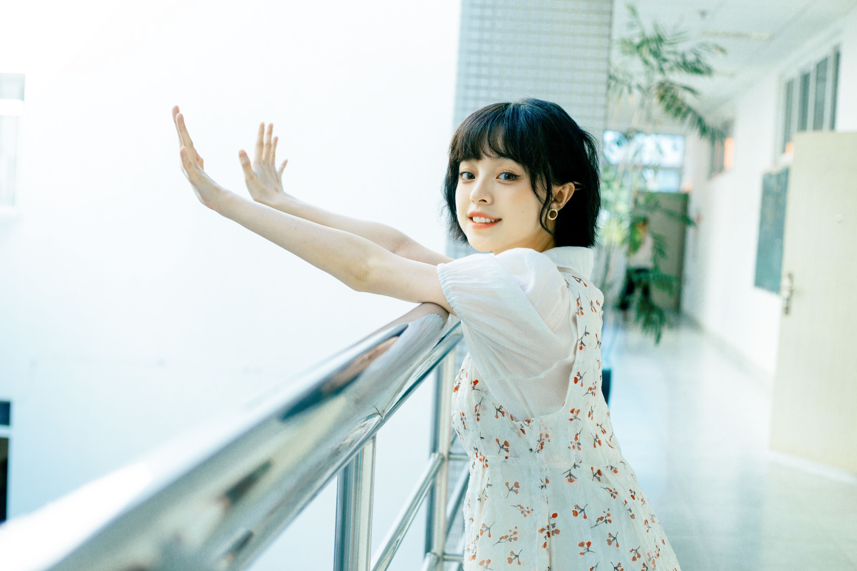 盐粒儿SaltEr – 《五月的风》[24P]