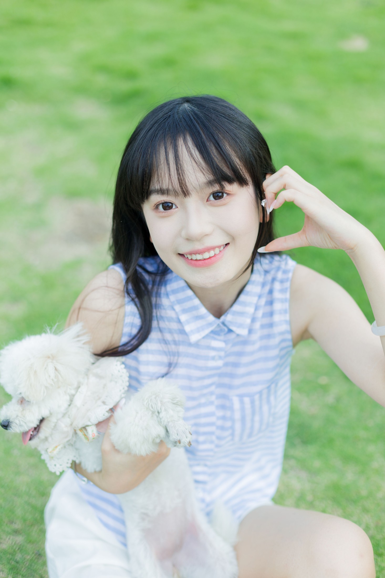 鄢韵琳 – 《小狗乐园》[34P]
