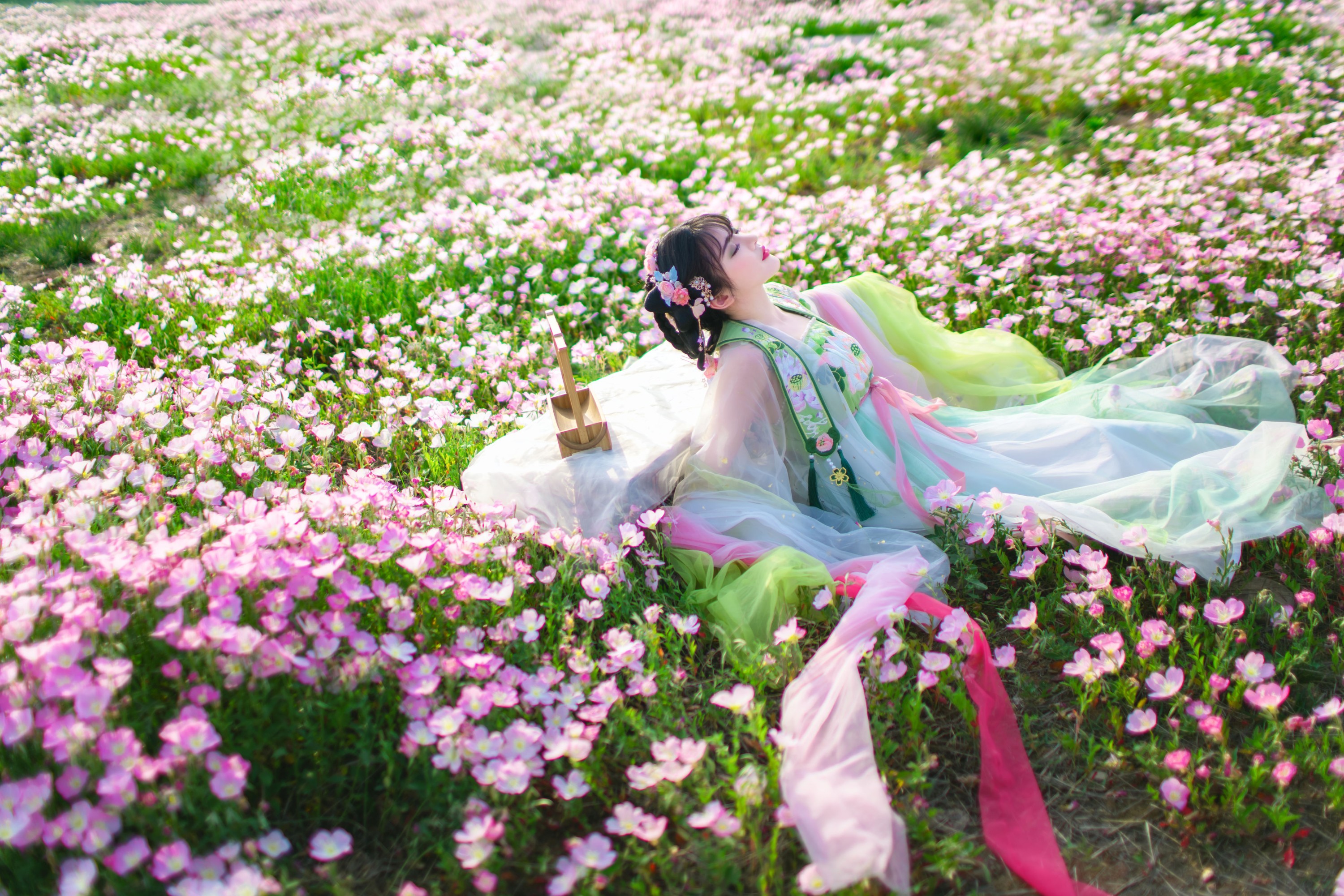小星星 – 《春深处》[47P]
