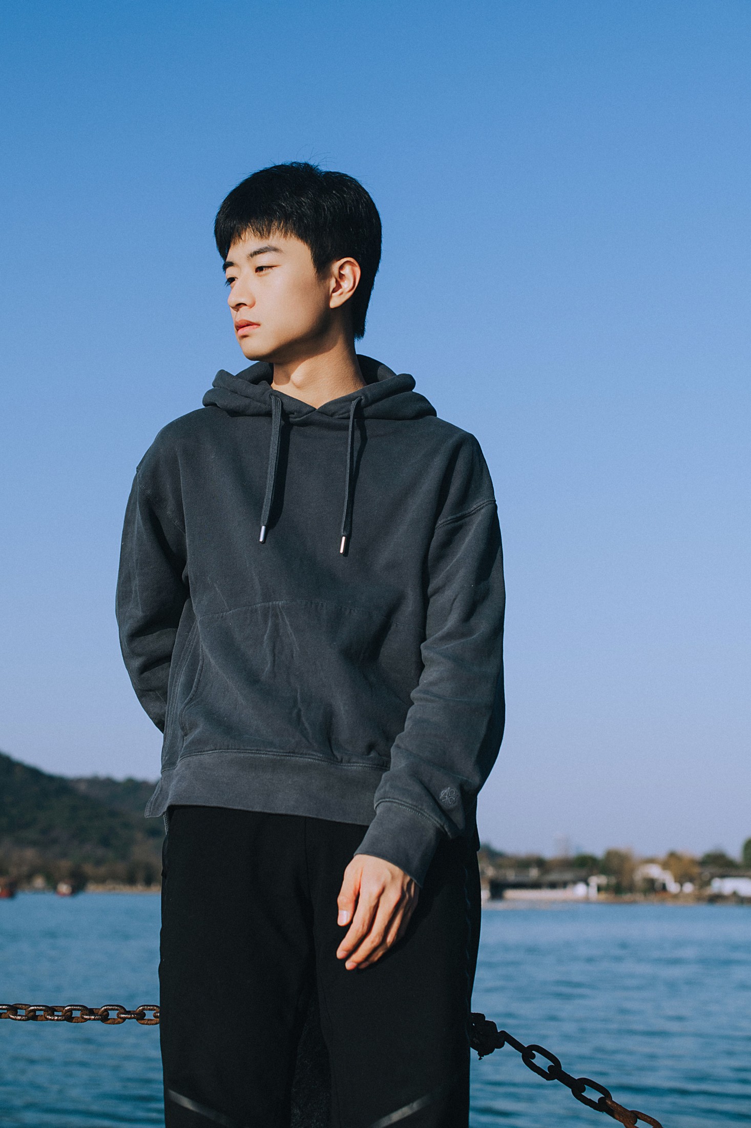 阿政Spike – 《湖边阳光少年》[27P]