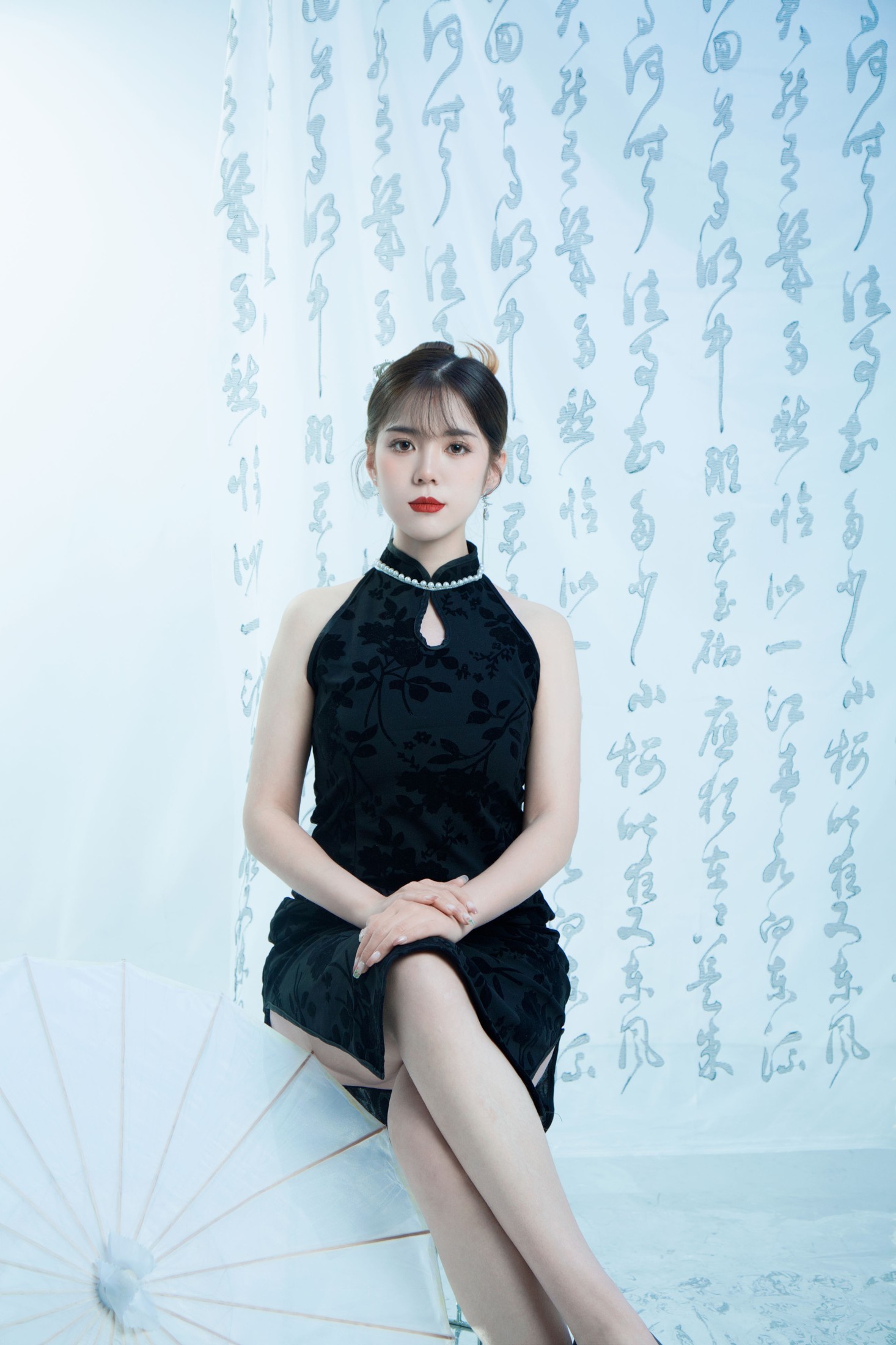 小雪 – 《国风旗袍》[30P]