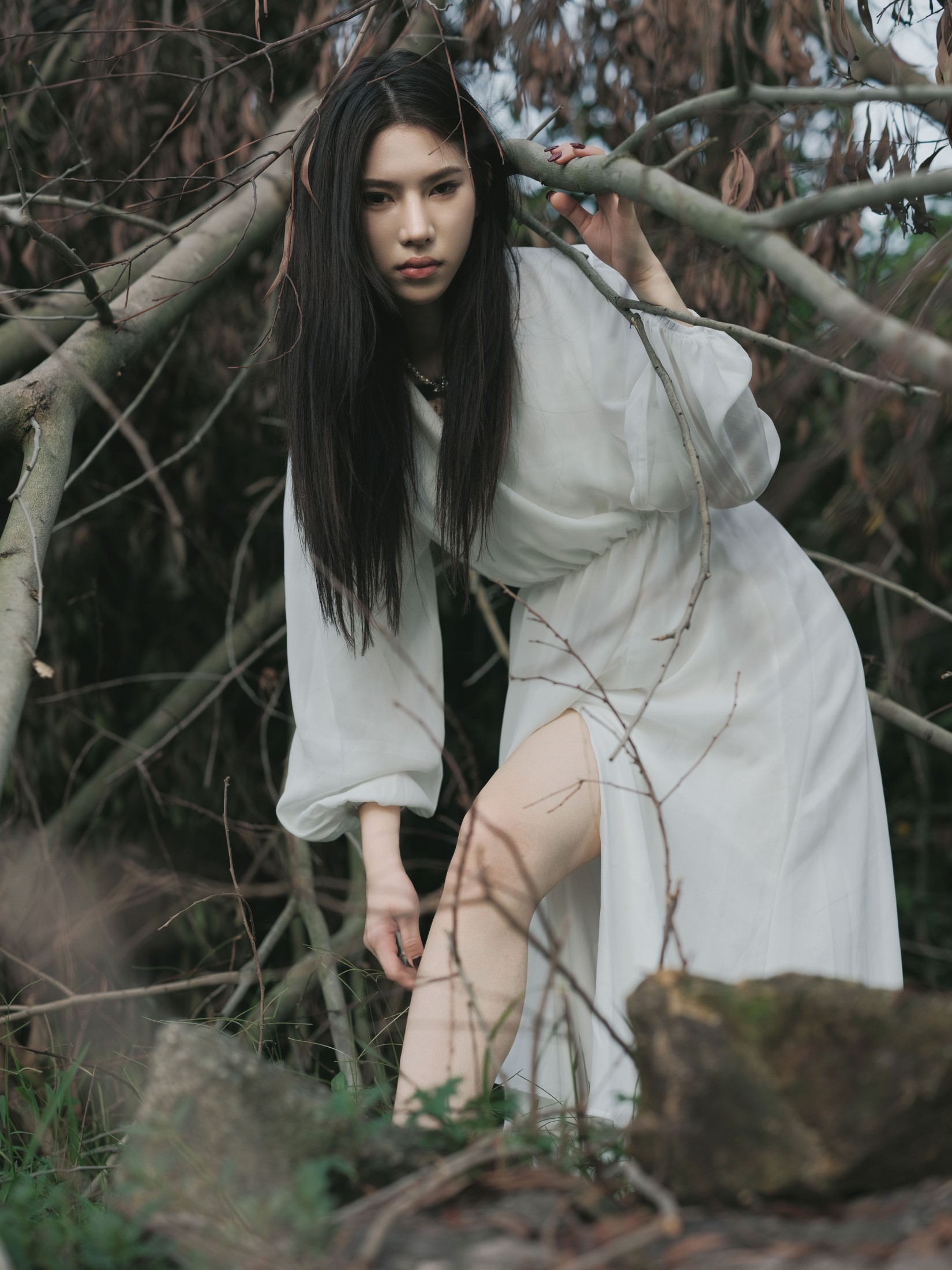小鱼 – 《孤寂难留》[47P]
