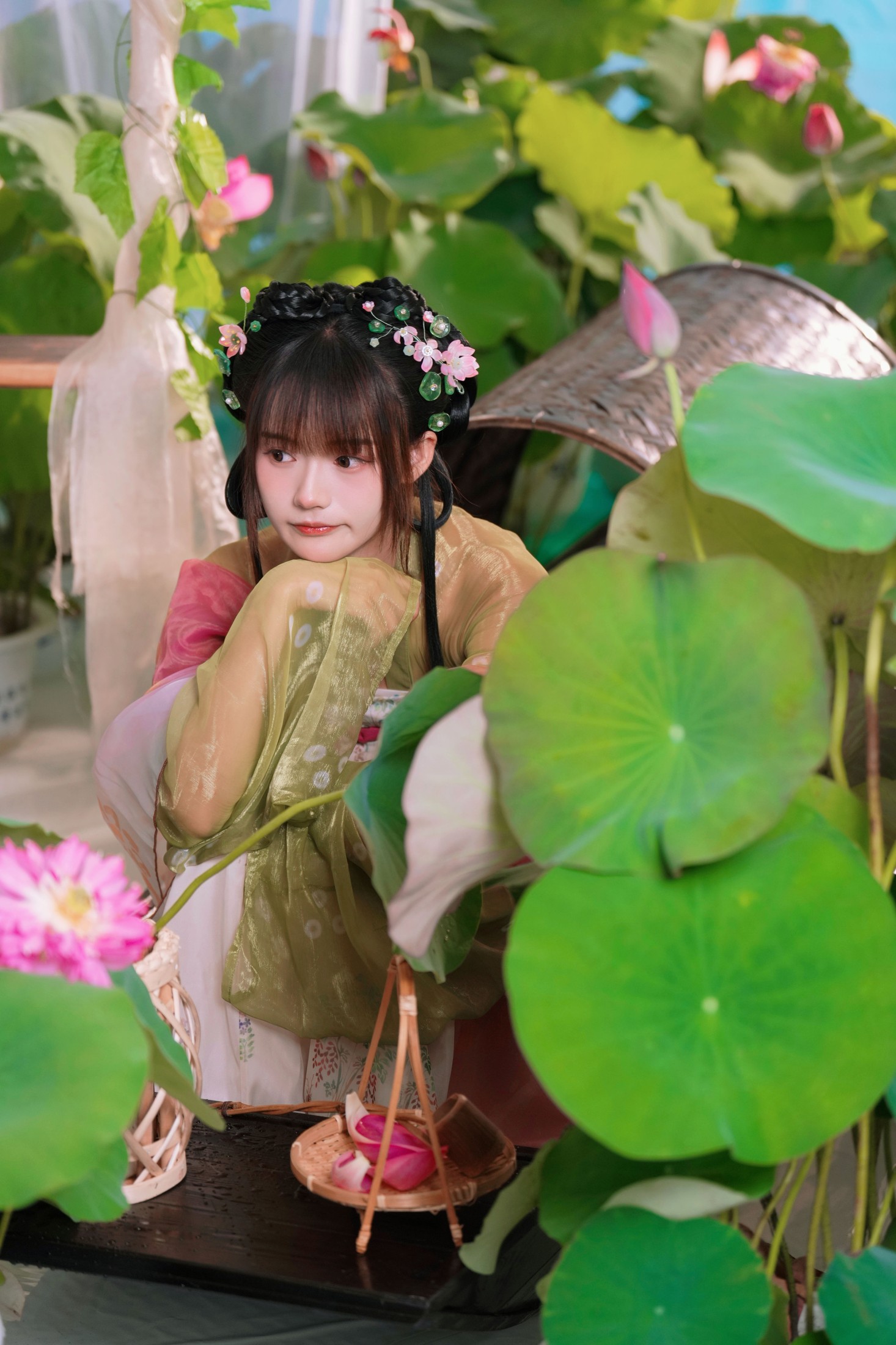 兔子Zzz不吃胡萝卜 – 《浮香花谷》[55P]