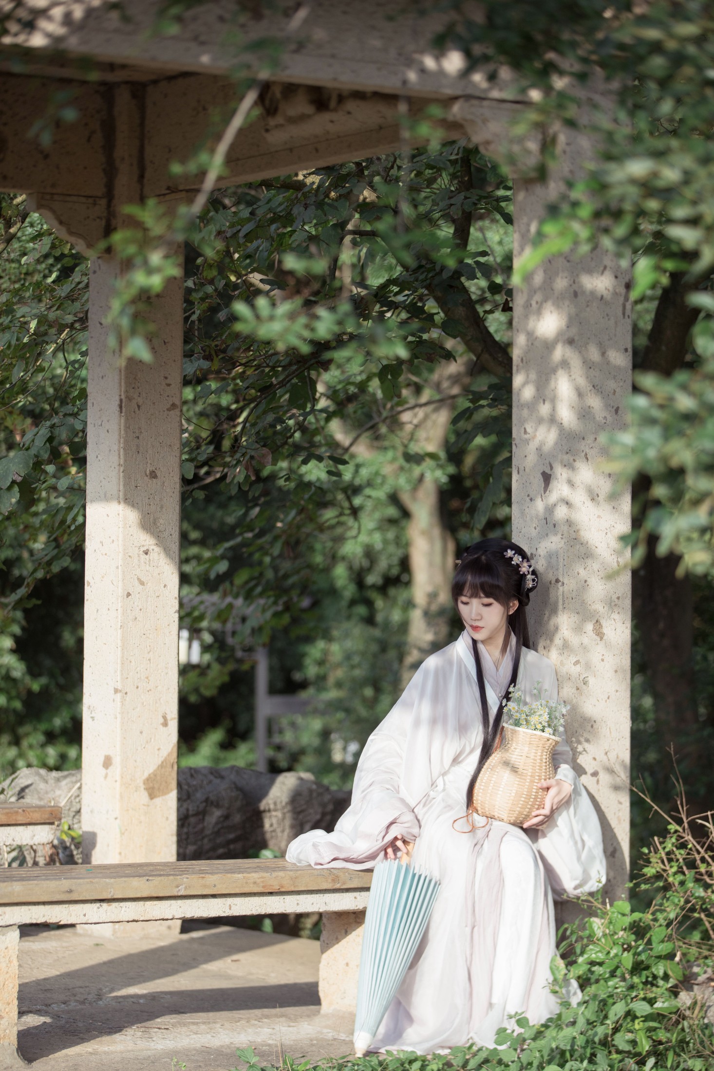莎莎 – 《淡淡春山》[34P]