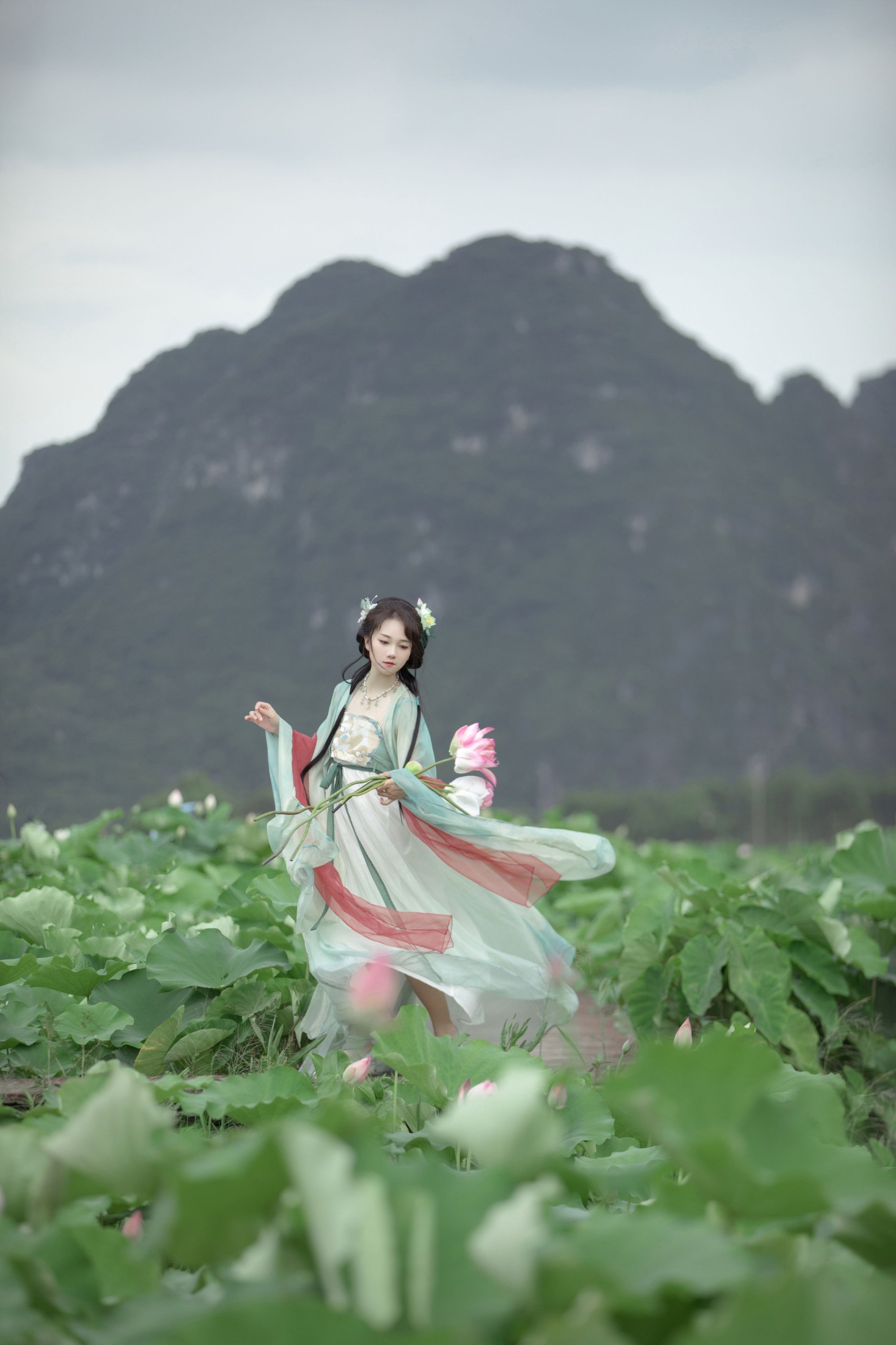 秋哒哒-- – 《慕娉婷》[30P]