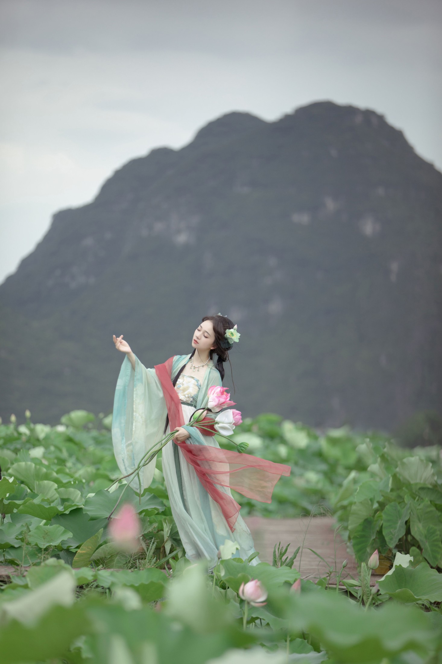 秋哒哒-- – 《慕娉婷》[30P]