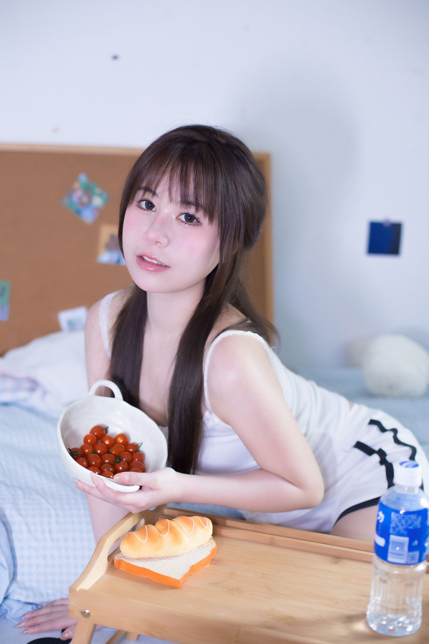 鹤鸣之应- – 《白开水女孩》[28P]