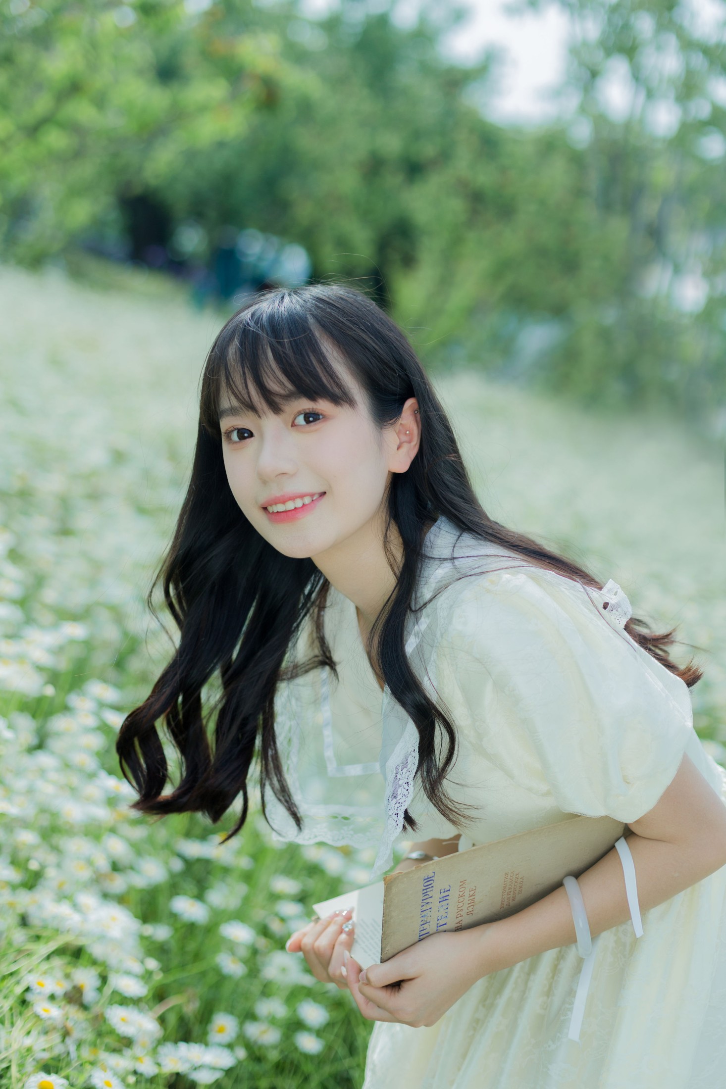 鄢韵琳 – 《六月的诗》[34P]