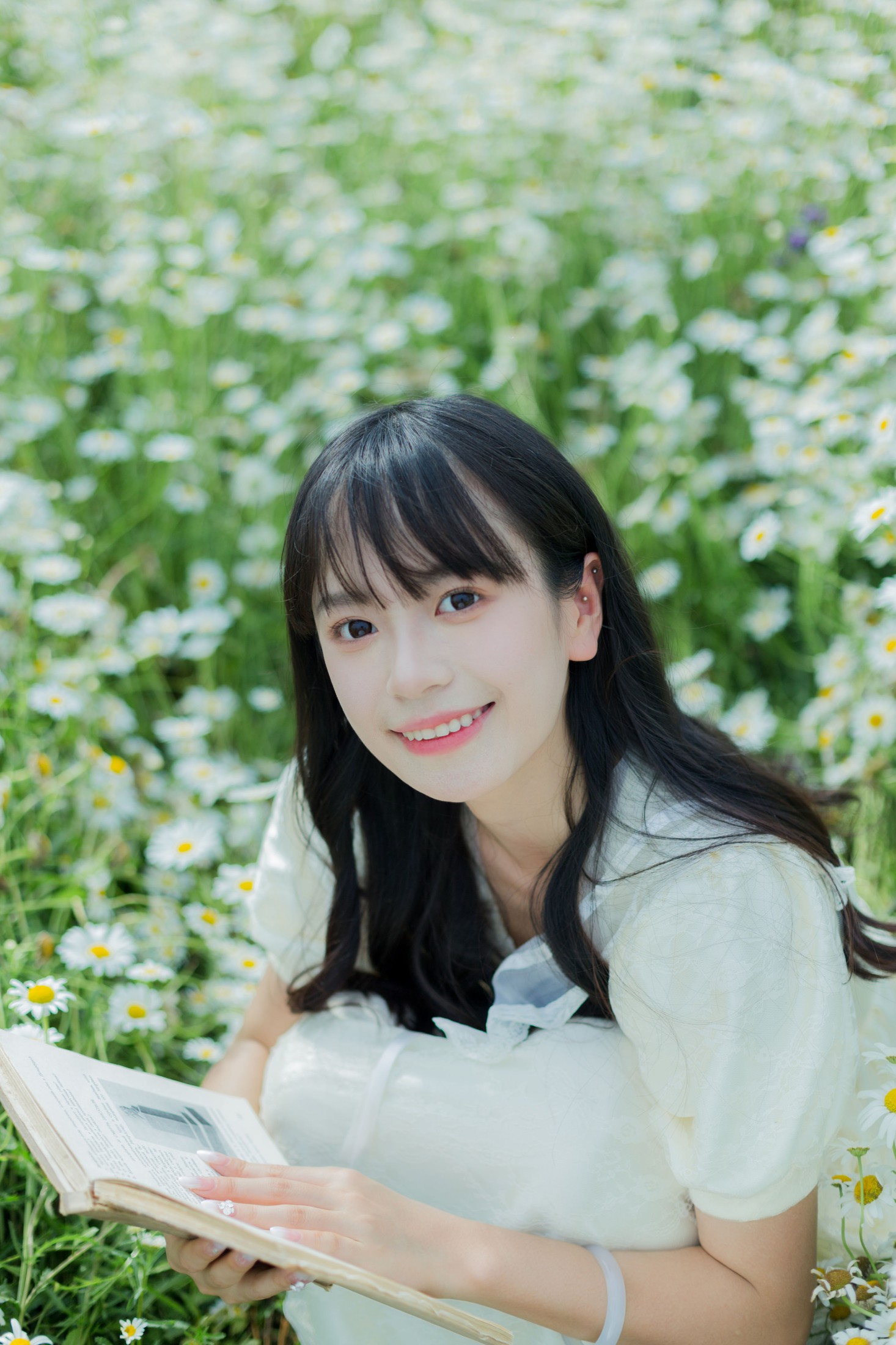 鄢韵琳 – 《六月的诗》[34P]