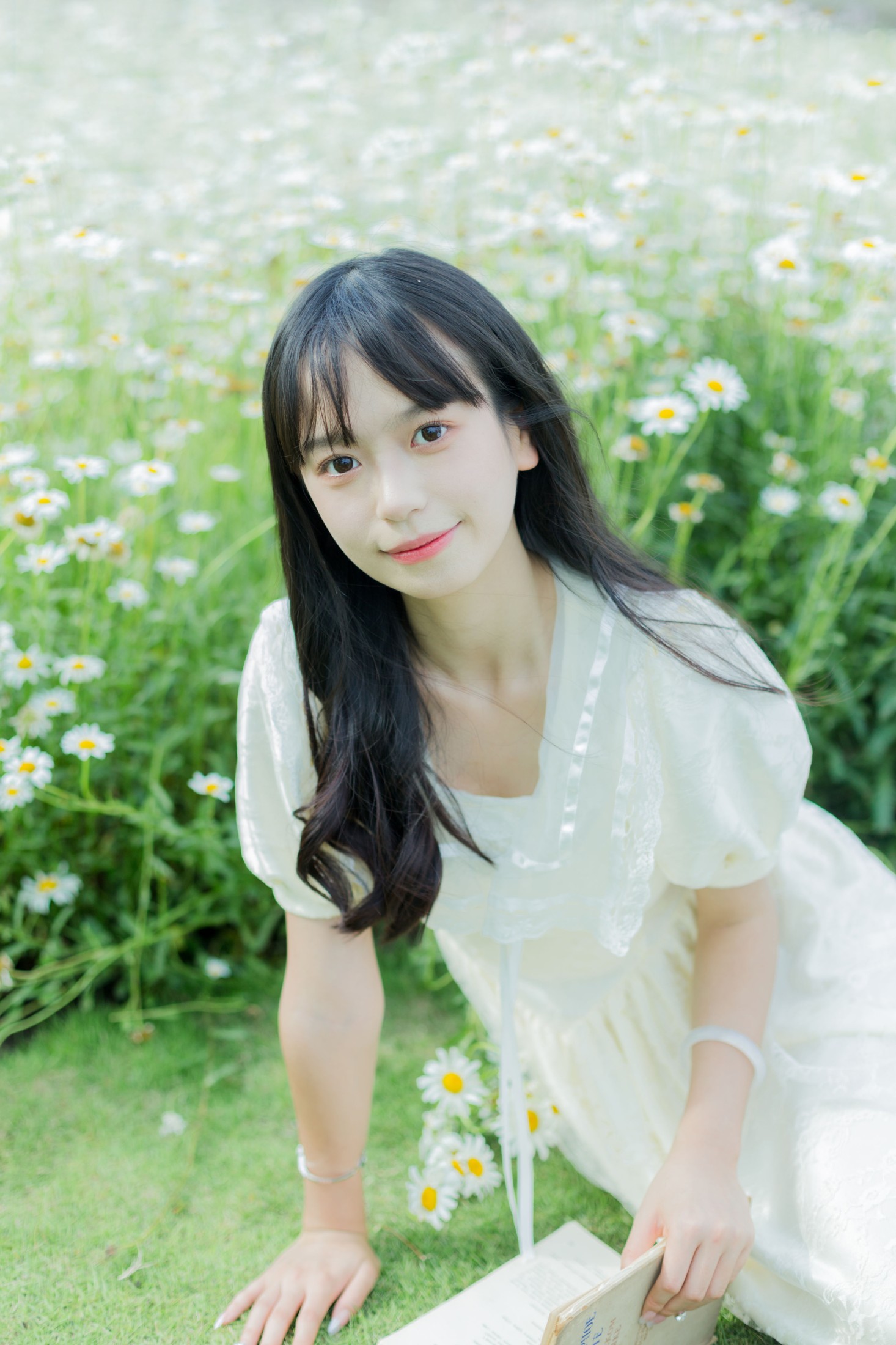 鄢韵琳 – 《六月的诗》[34P]