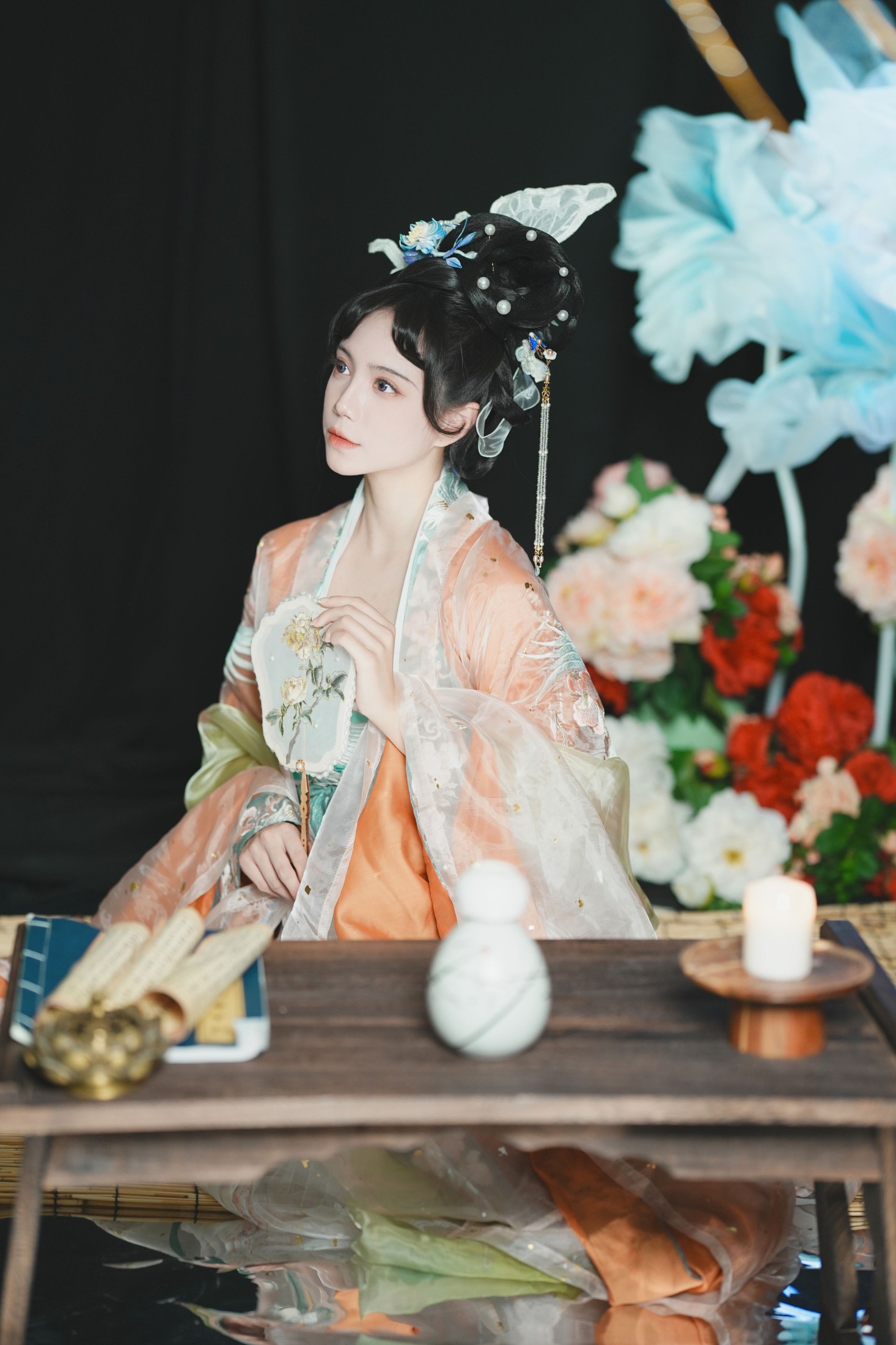 贰加六 兔子Zzz不吃胡萝卜 – 《月圆广寒宫》[28P]