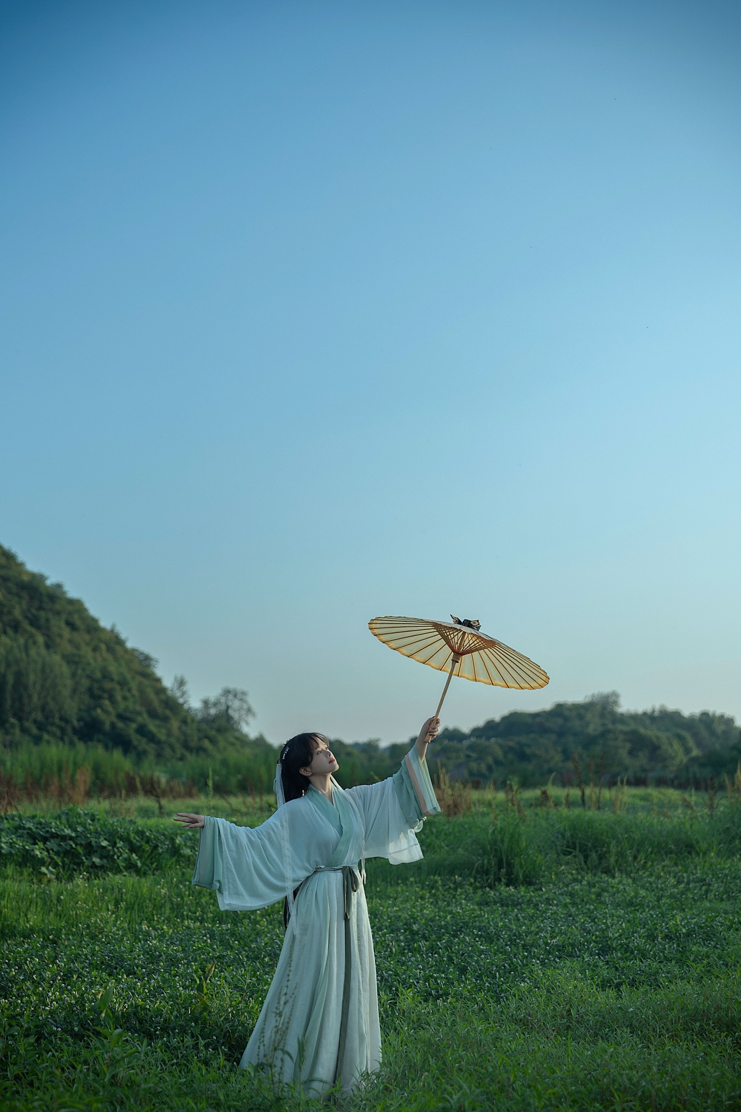 蔡小虎 – 《山月不知心里事》[21P]
