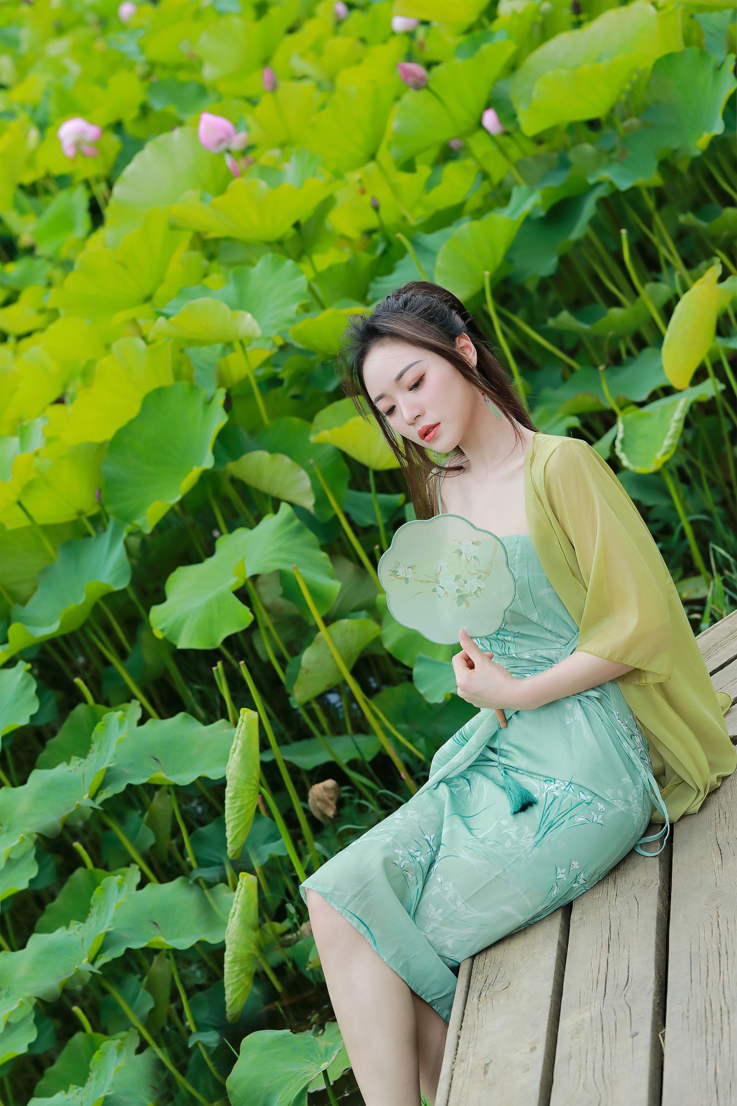 鱼儿 – 《绿荷新意》[26P]