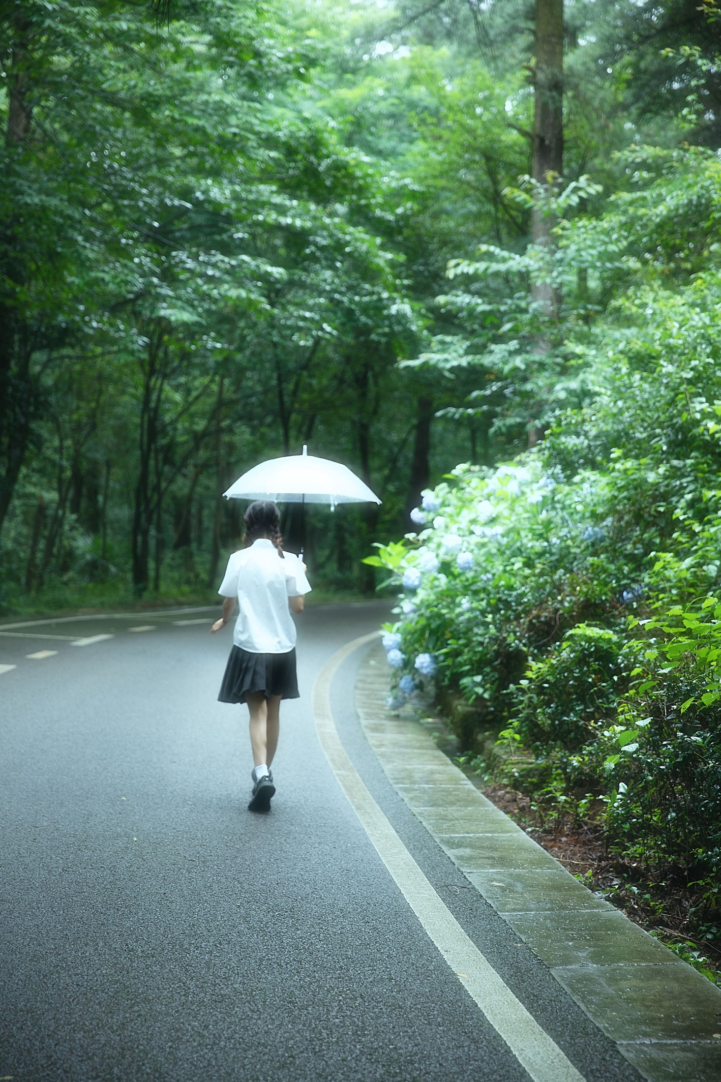 SEALED – 《雨》[29P]