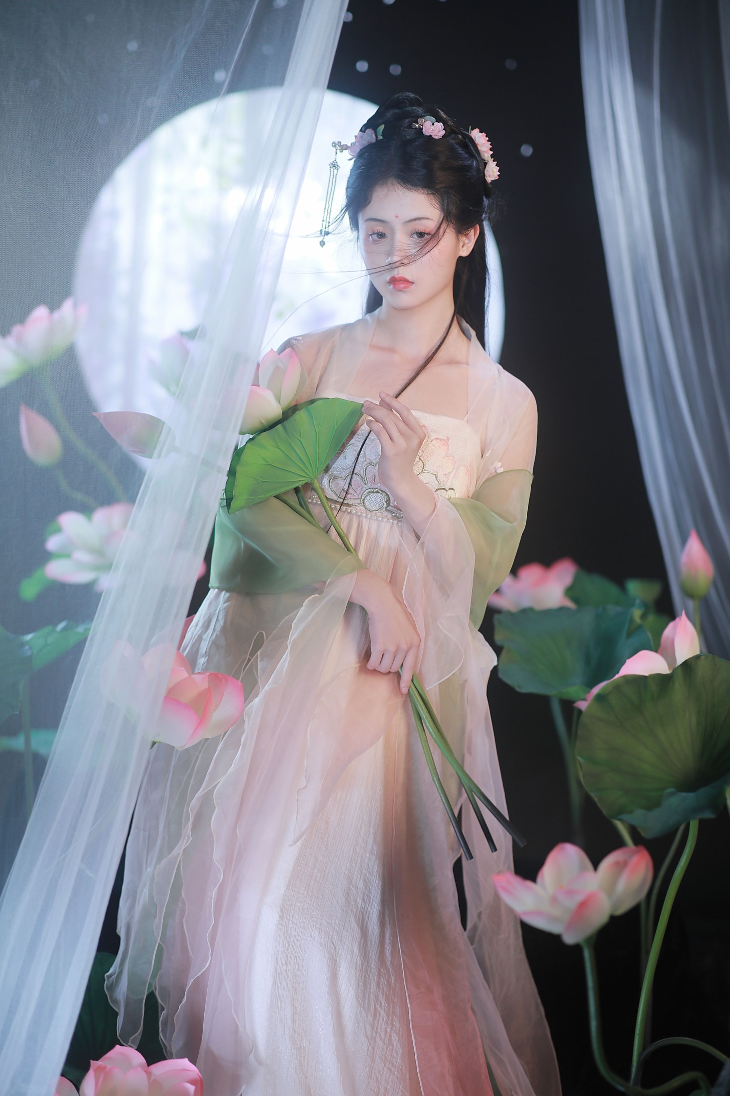 何香菇 – 《碧玉秋波莹》[36P]