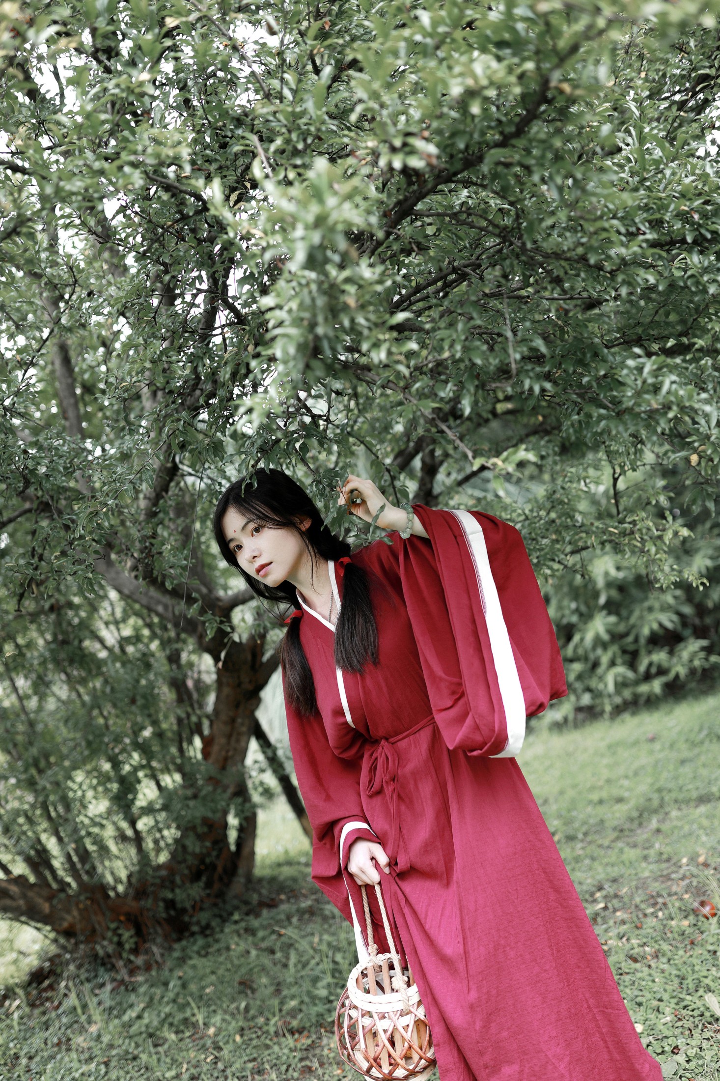 小小懒 – 《一袭红衣》[41P]