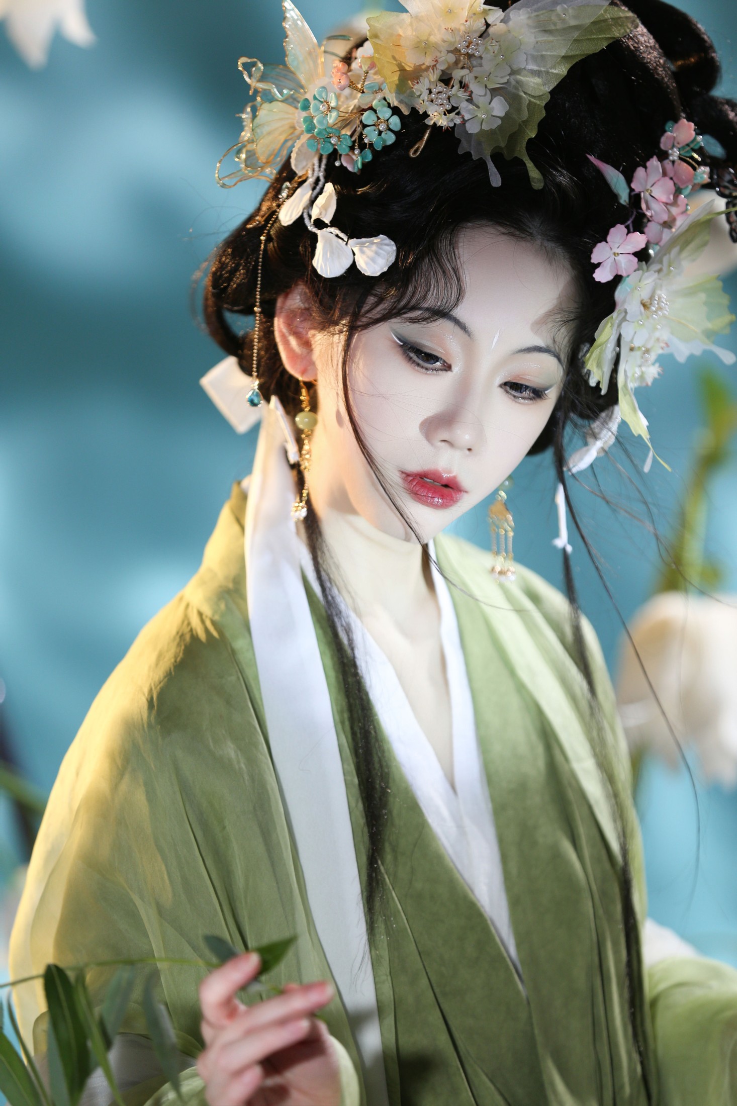 灵魂出逃空川子 – 《春菩萨》[26P]