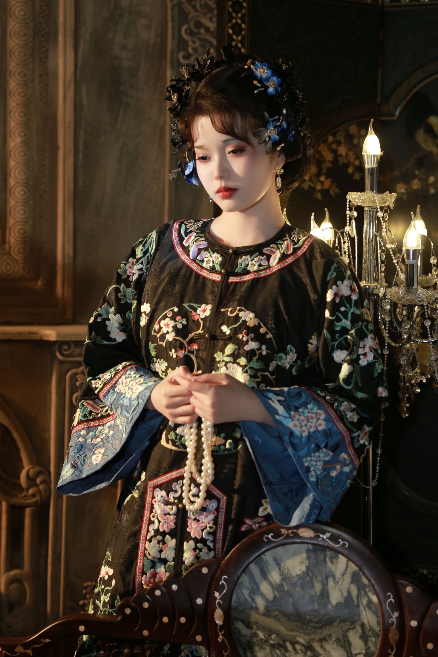 冯玉憬 遇孤山 – 《东方雅韵》[28P]