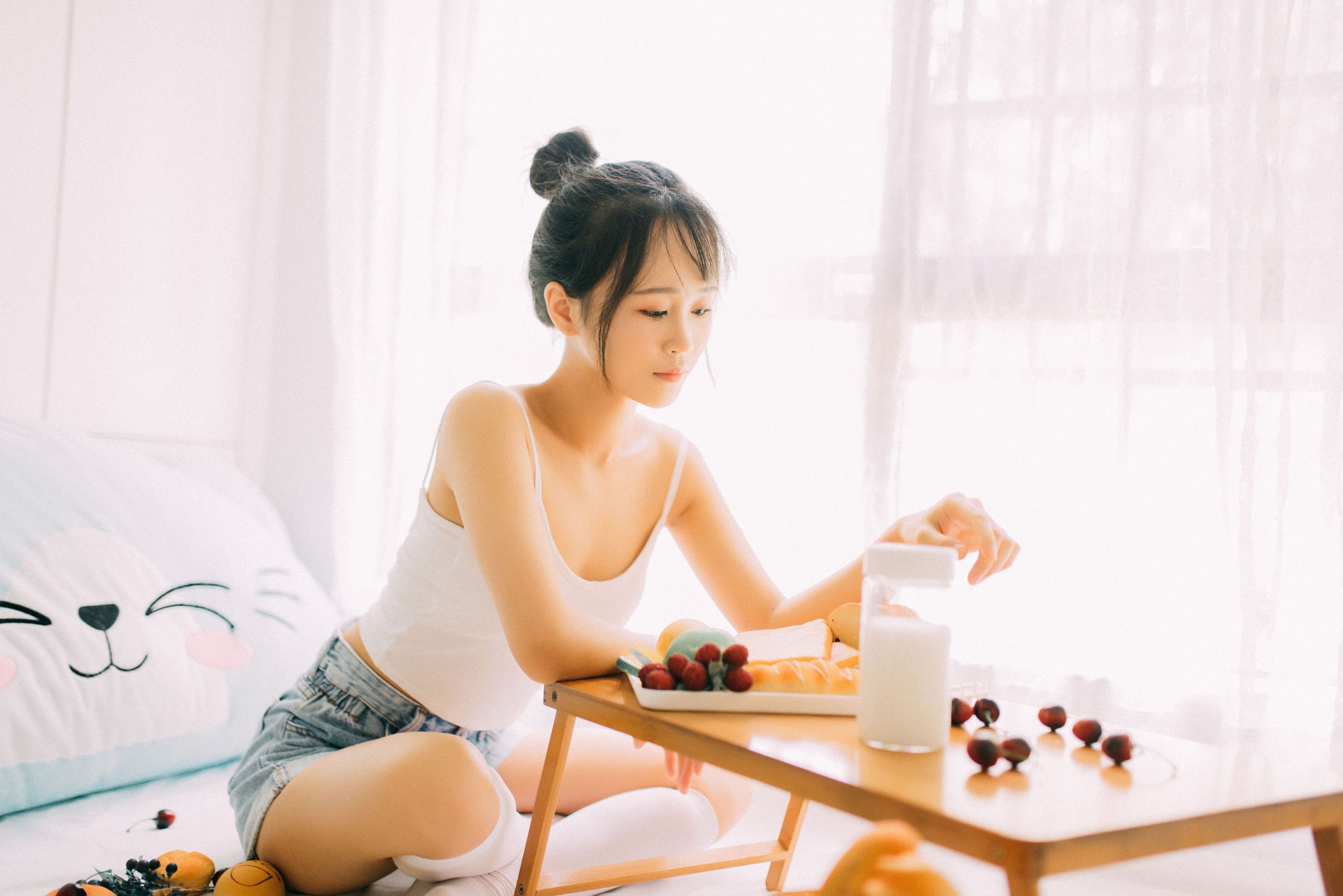 云朵 – 《慵懒午后》[25P]