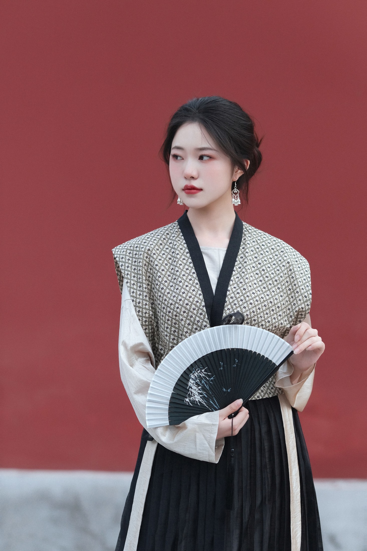 小吉Gil – 《明月是前身》[22P]