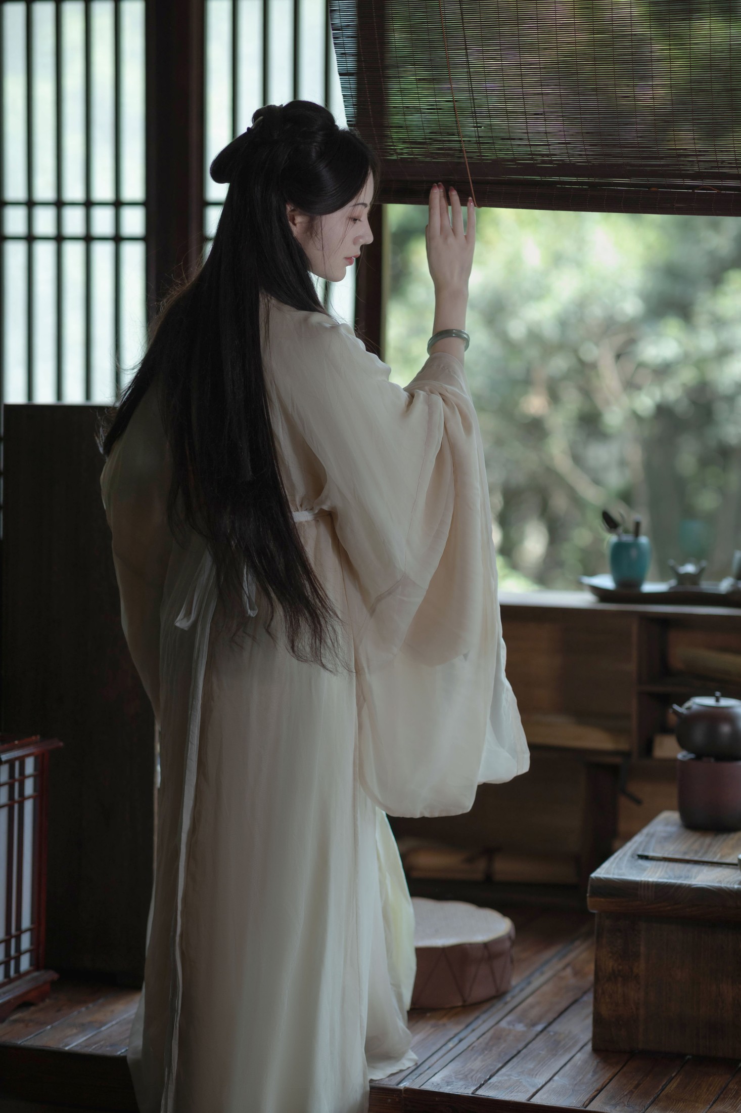 颜如玉 – 《一日闲》[22P]