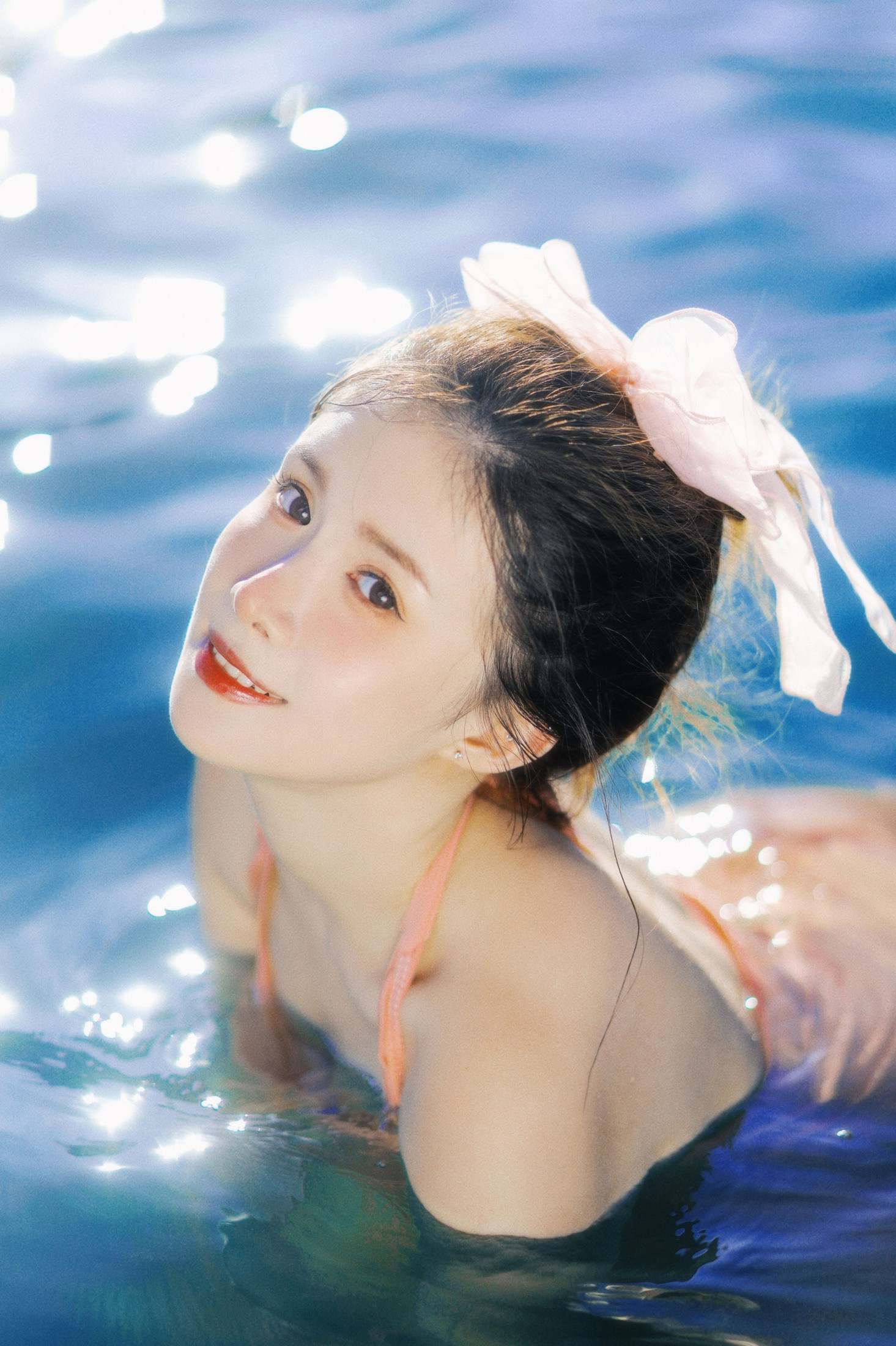 李瑞Rae – 《夏末的海边泳池》[36P]