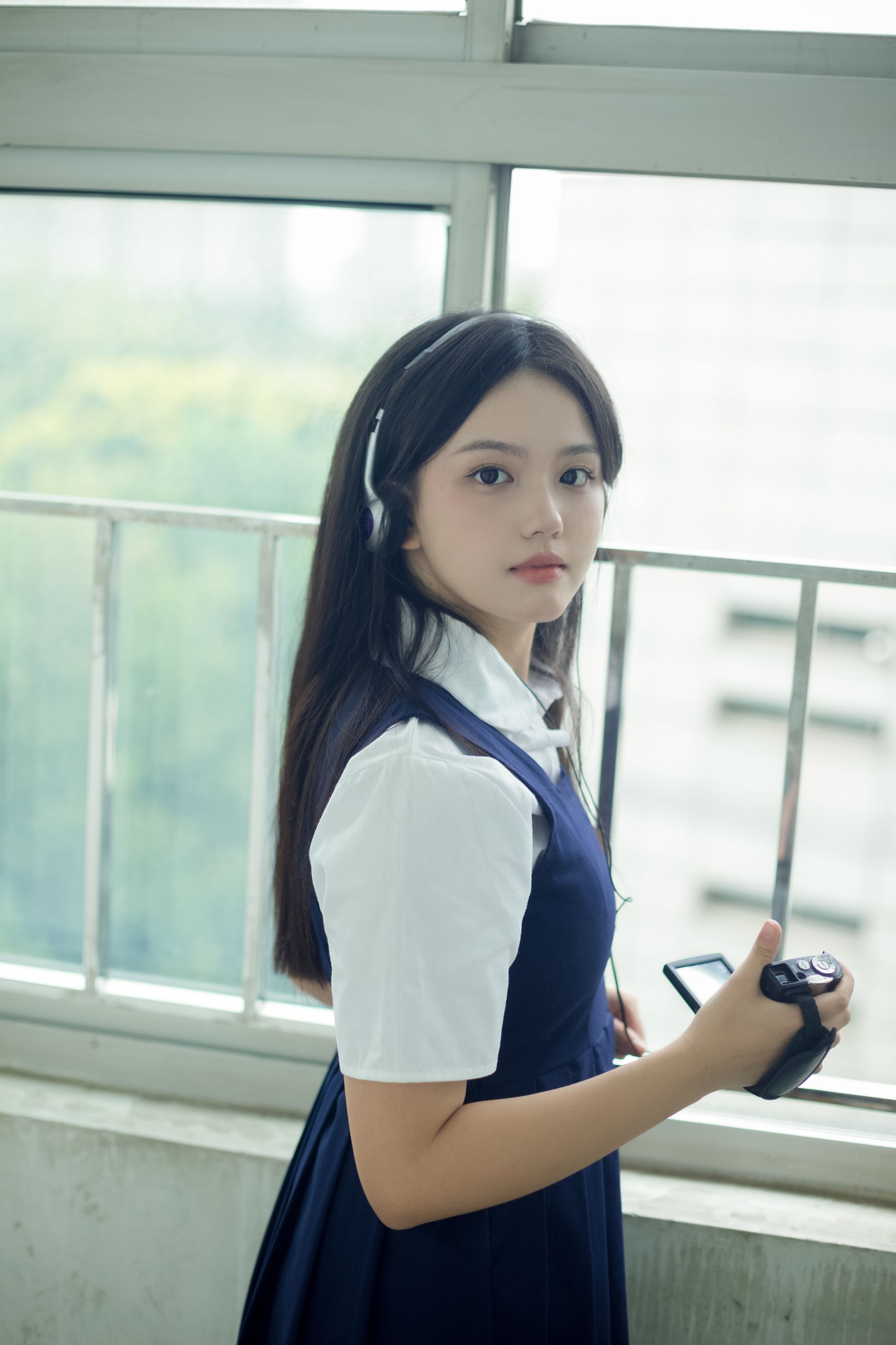 小航 – 《夏末小记》[33P]