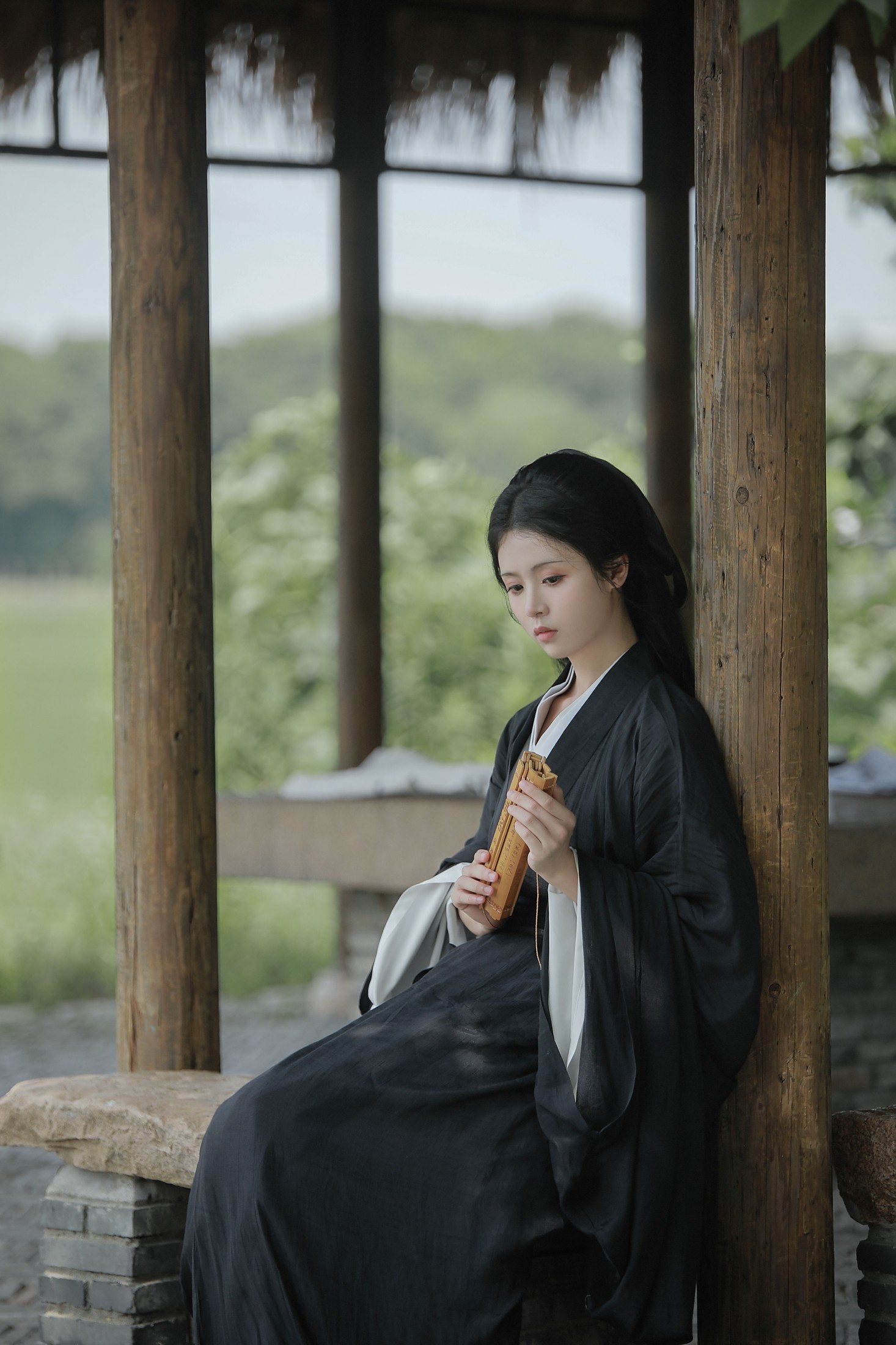 何香菇 – 《长相忆》[24P]