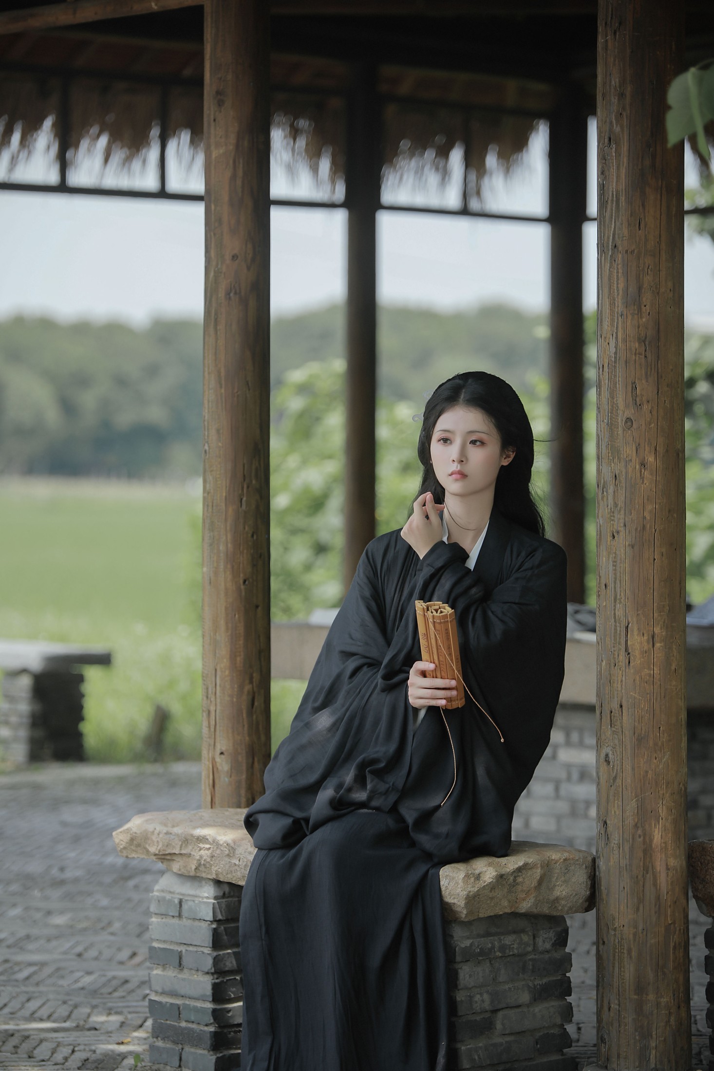 何香菇 – 《长相忆》[24P]