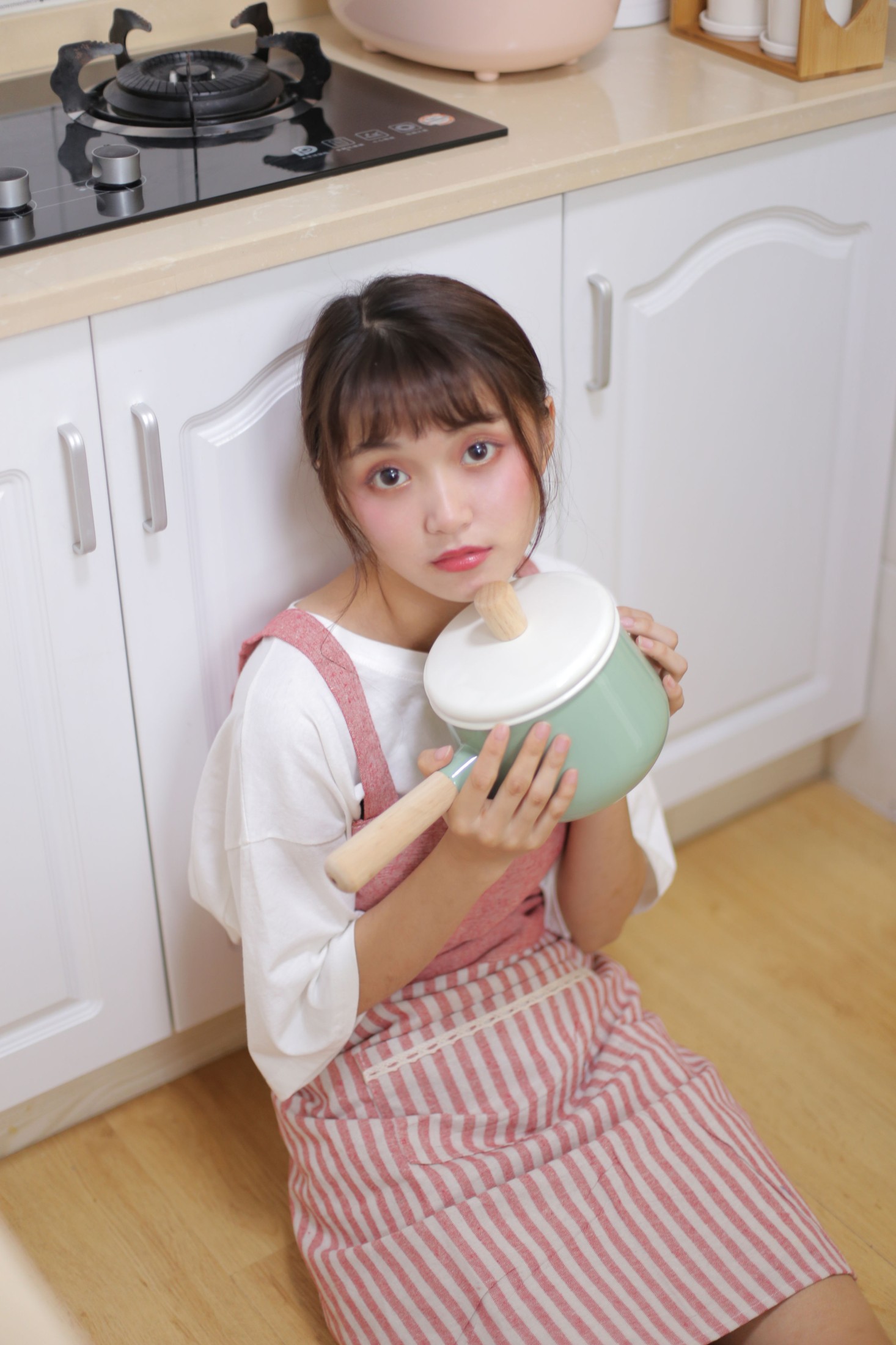 一条鱼尾 – 《周末时光》[22P]