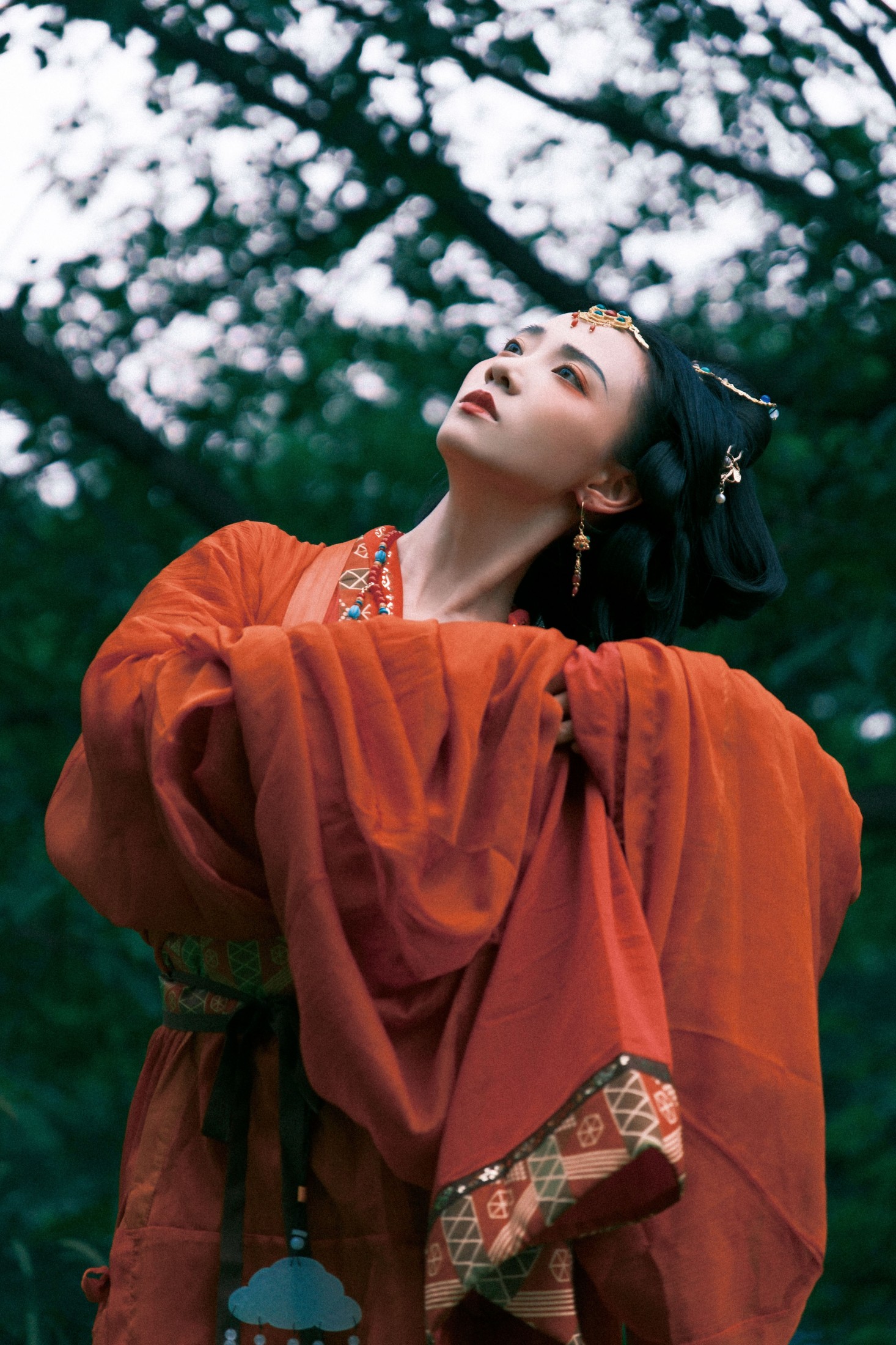 顾惜人 – 《夜魅歌》[24P]