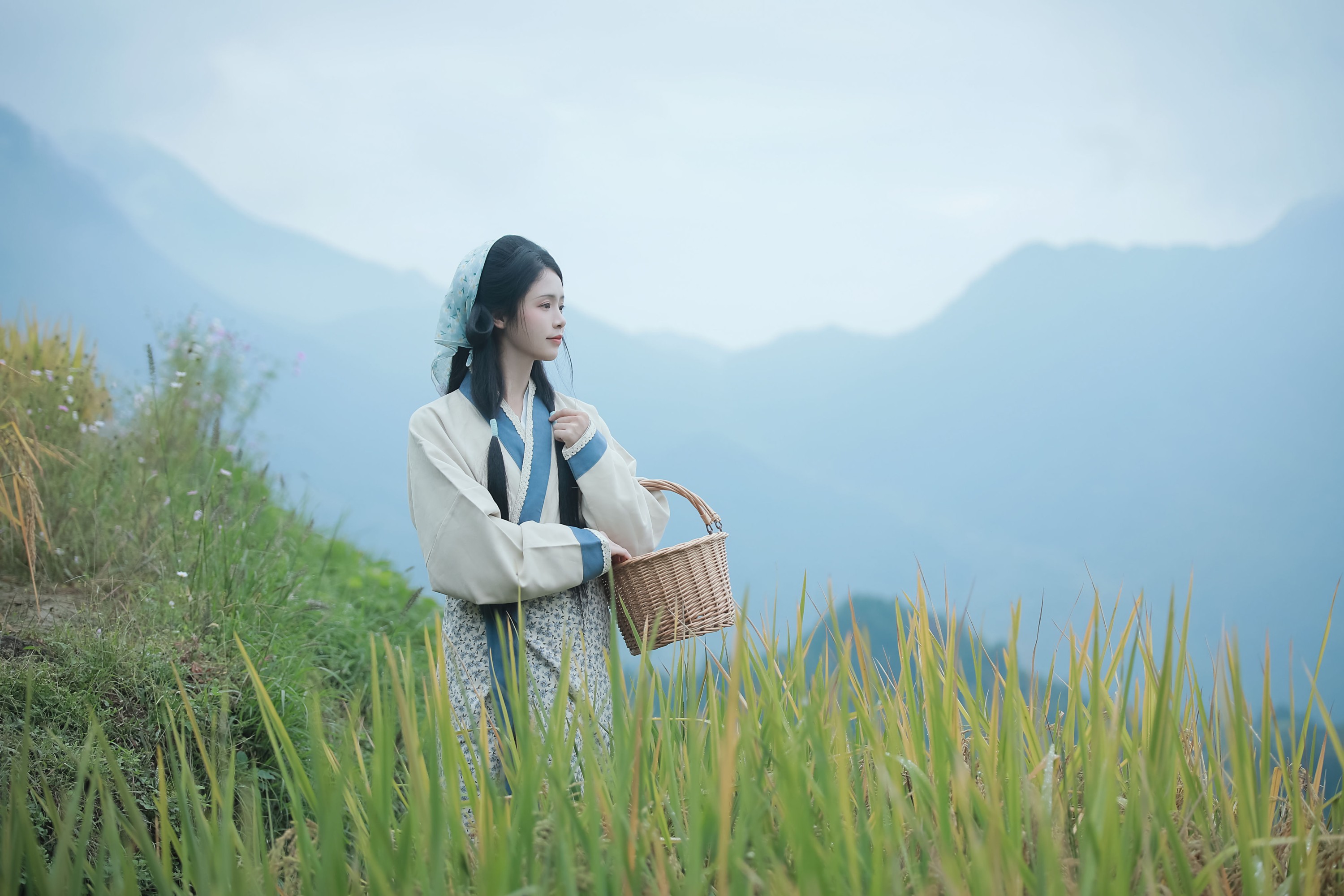何香菇 – 《田耕纪》[47P]