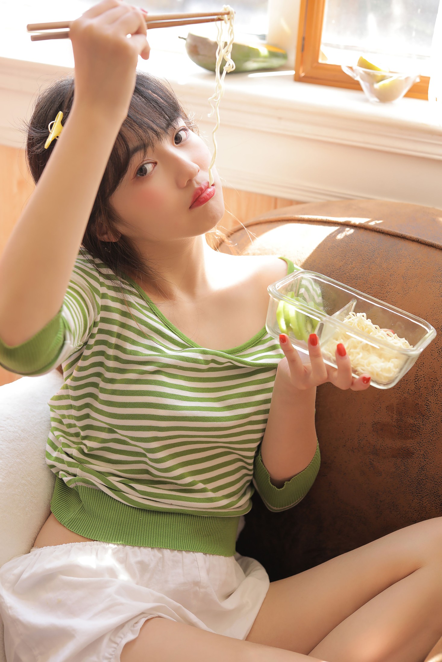 周子歆 – 《青涩和芒果》[22P]