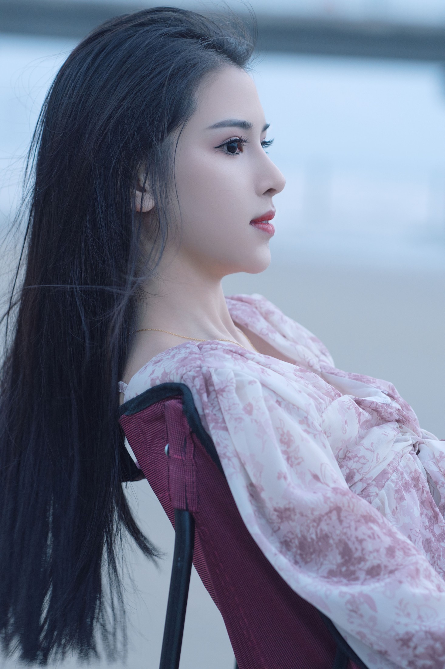 肉肉roro – 《海边少女》[22P]